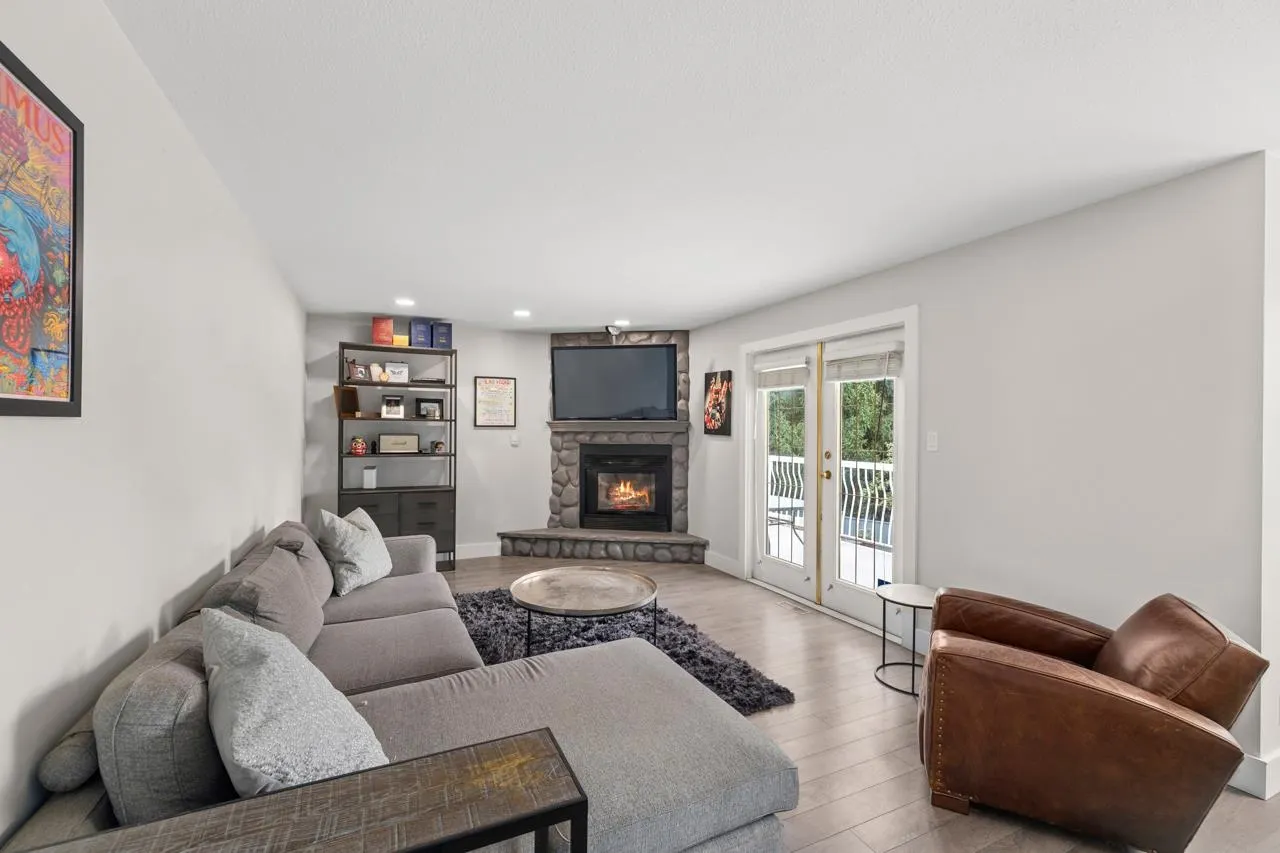 15333 Sheridan Drive