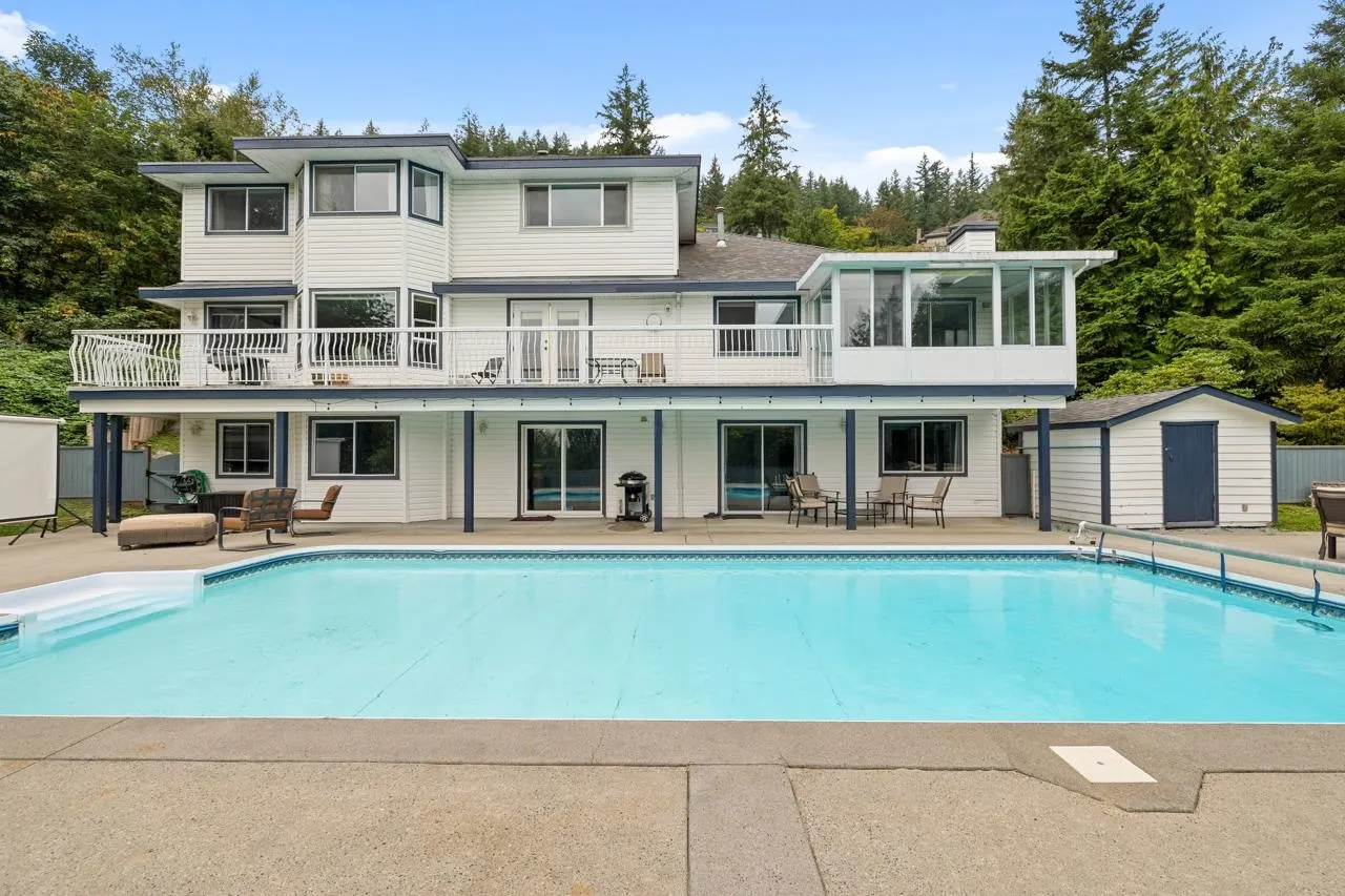 15333 Sheridan Drive