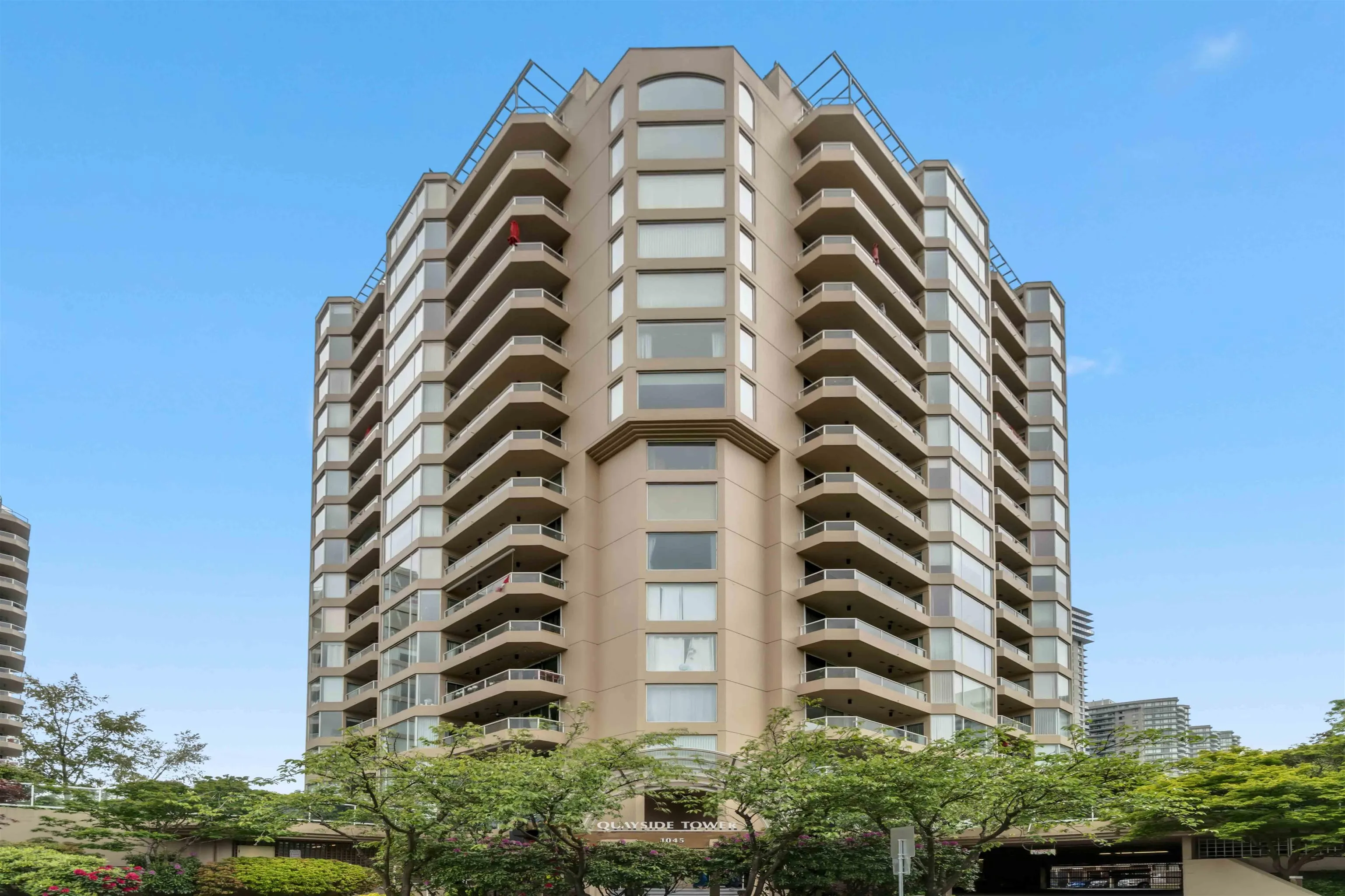 405 1045 Quayside Drive