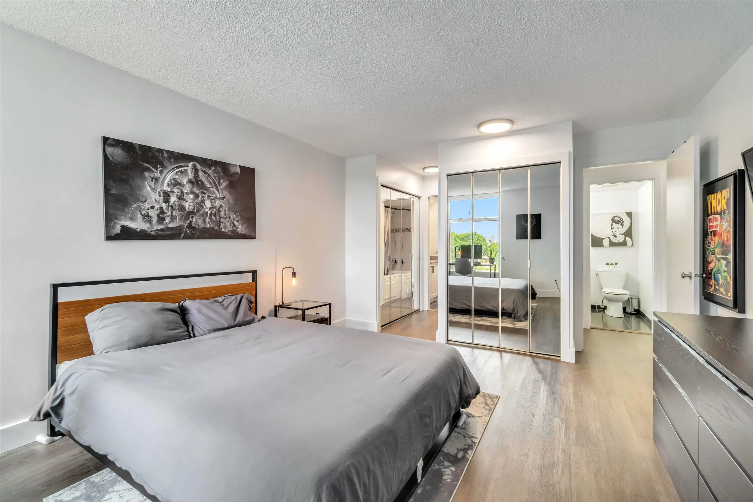 405 1045 Quayside Drive