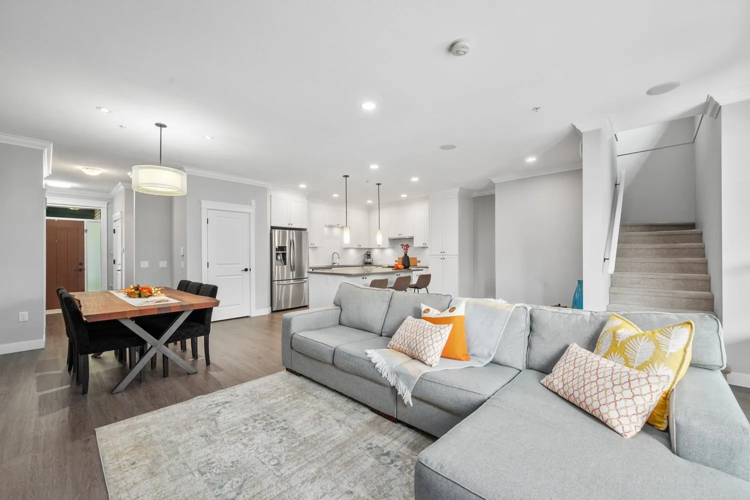 38 10525 240 Street