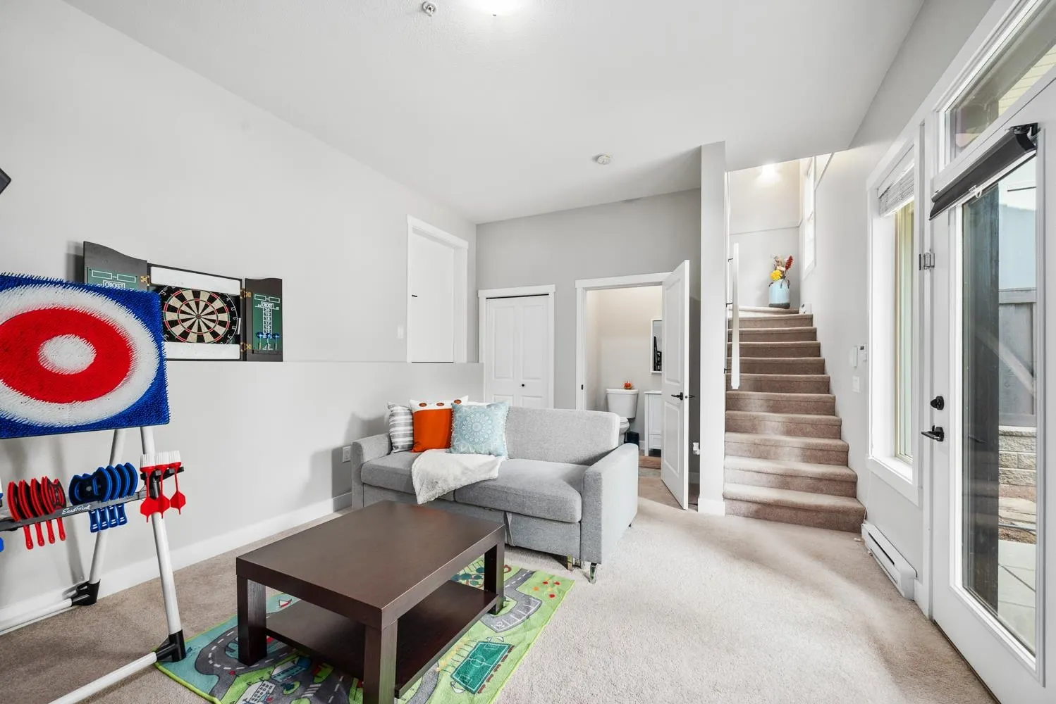 38 10525 240 Street