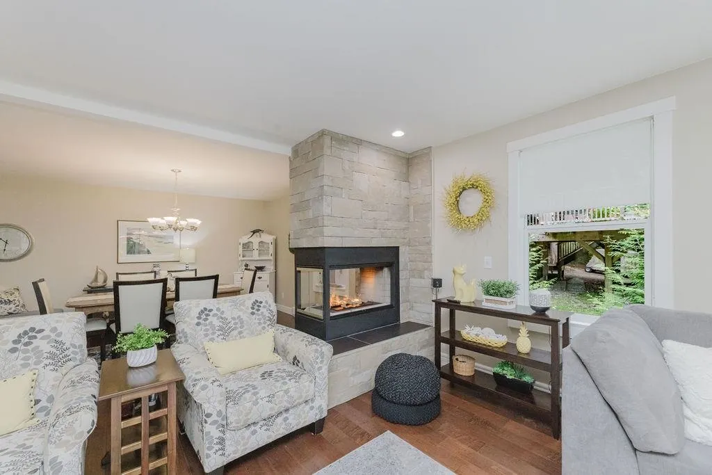 405 Gavin Road