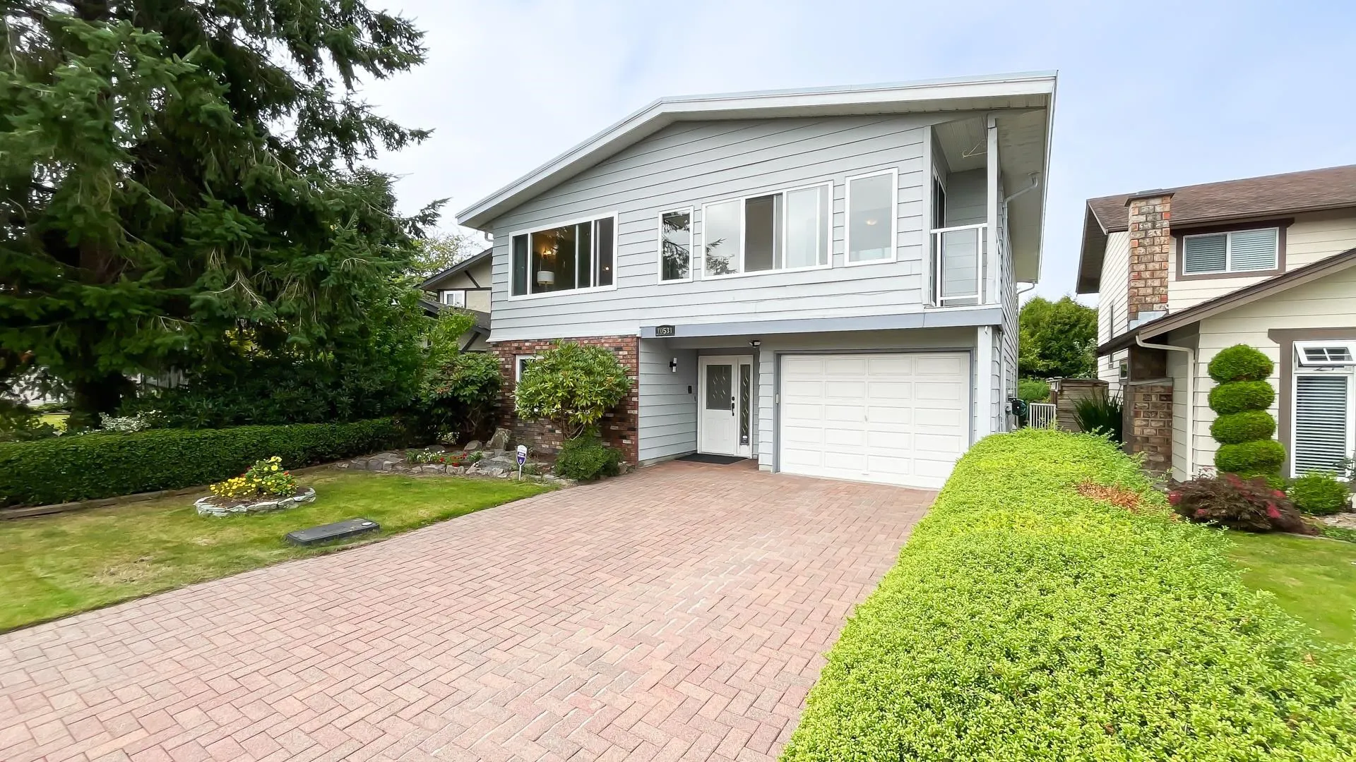 10531 Hollybank Drive