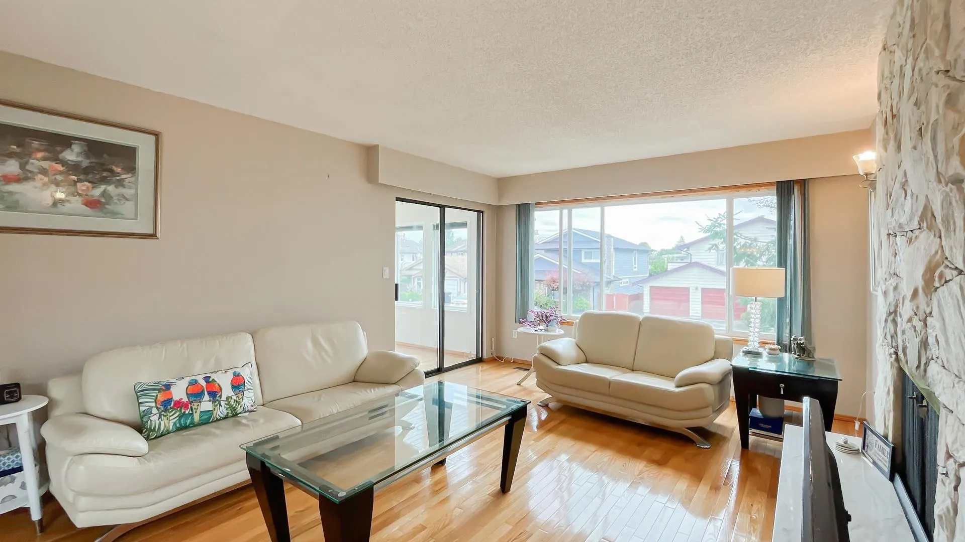 10531 Hollybank Drive