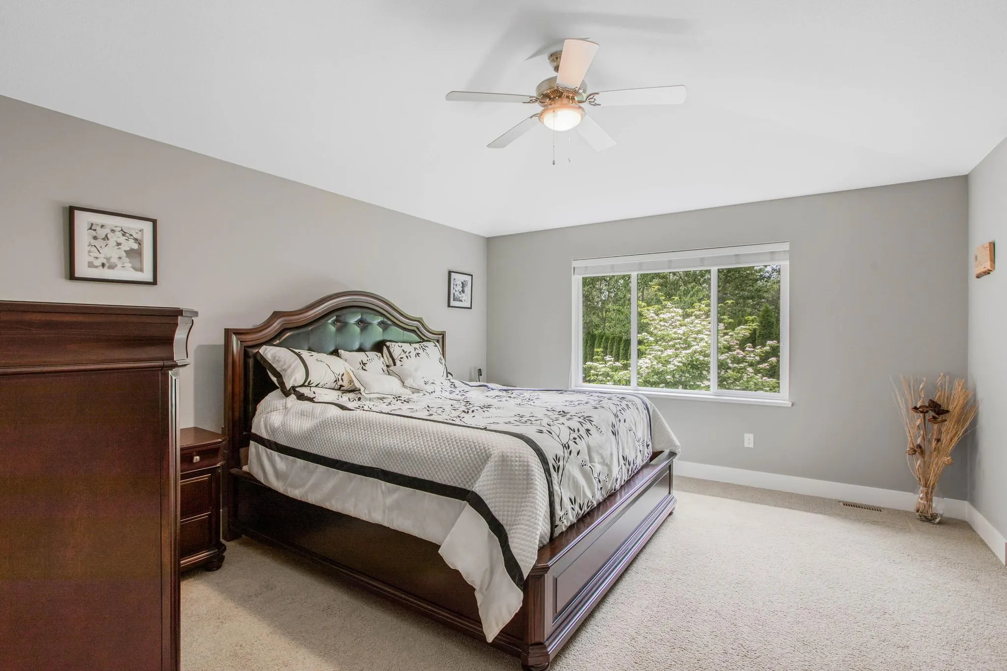 34286 Lukiv Terrace