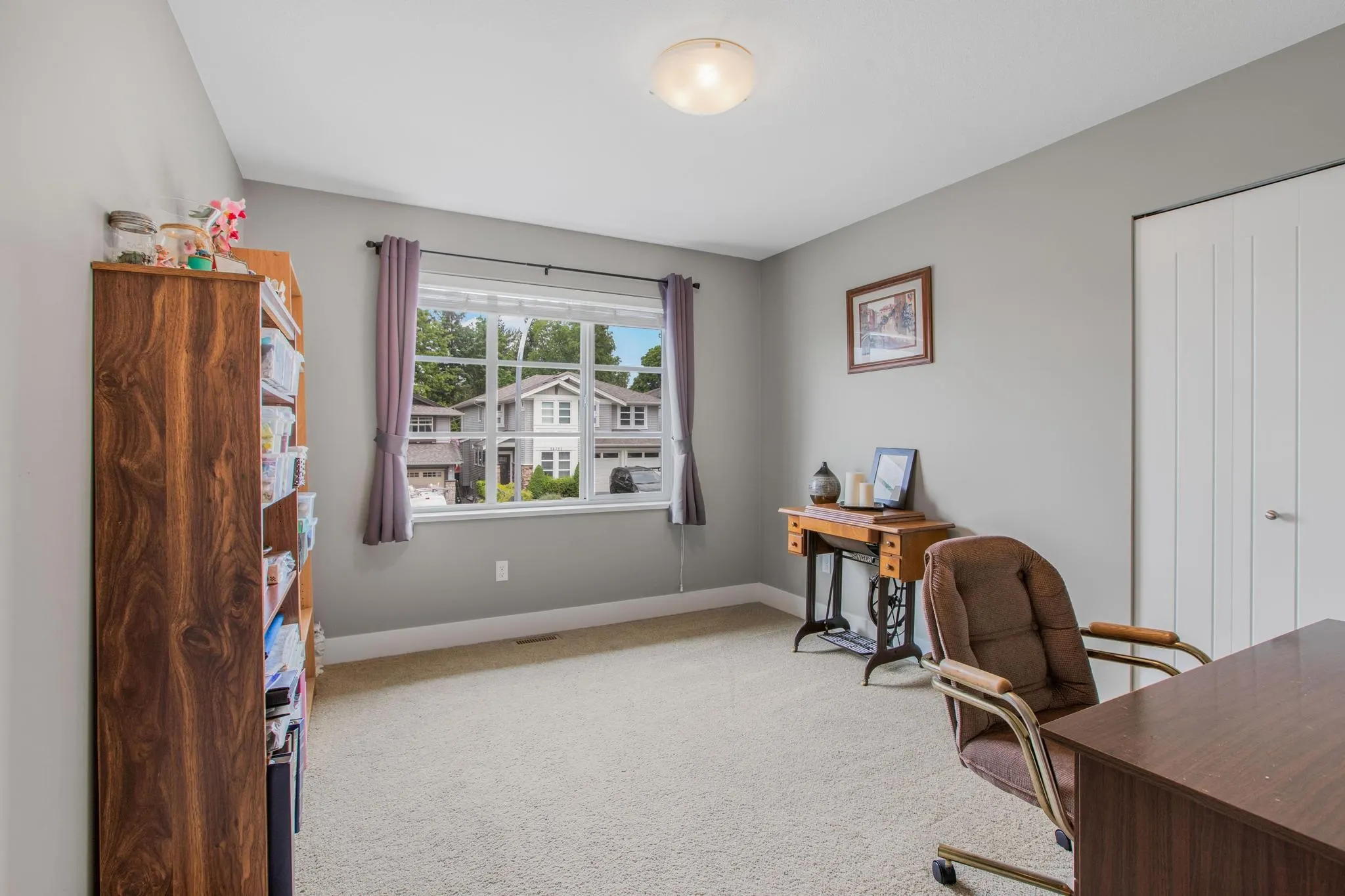 34286 Lukiv Terrace