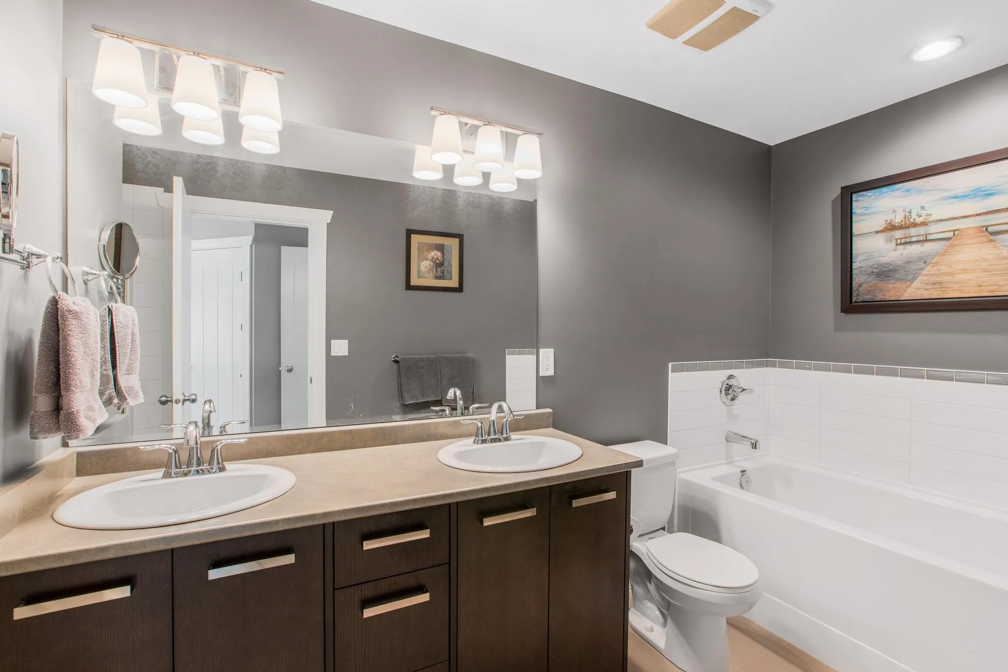 34286 Lukiv Terrace