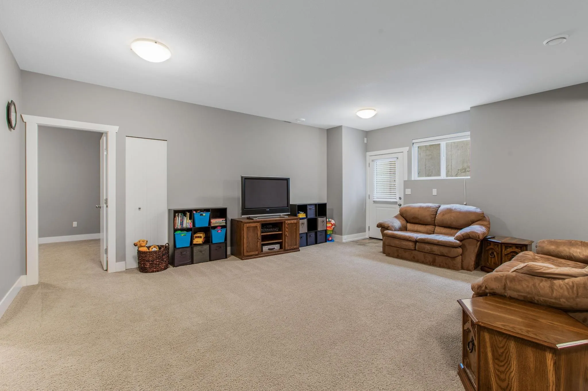 34286 Lukiv Terrace