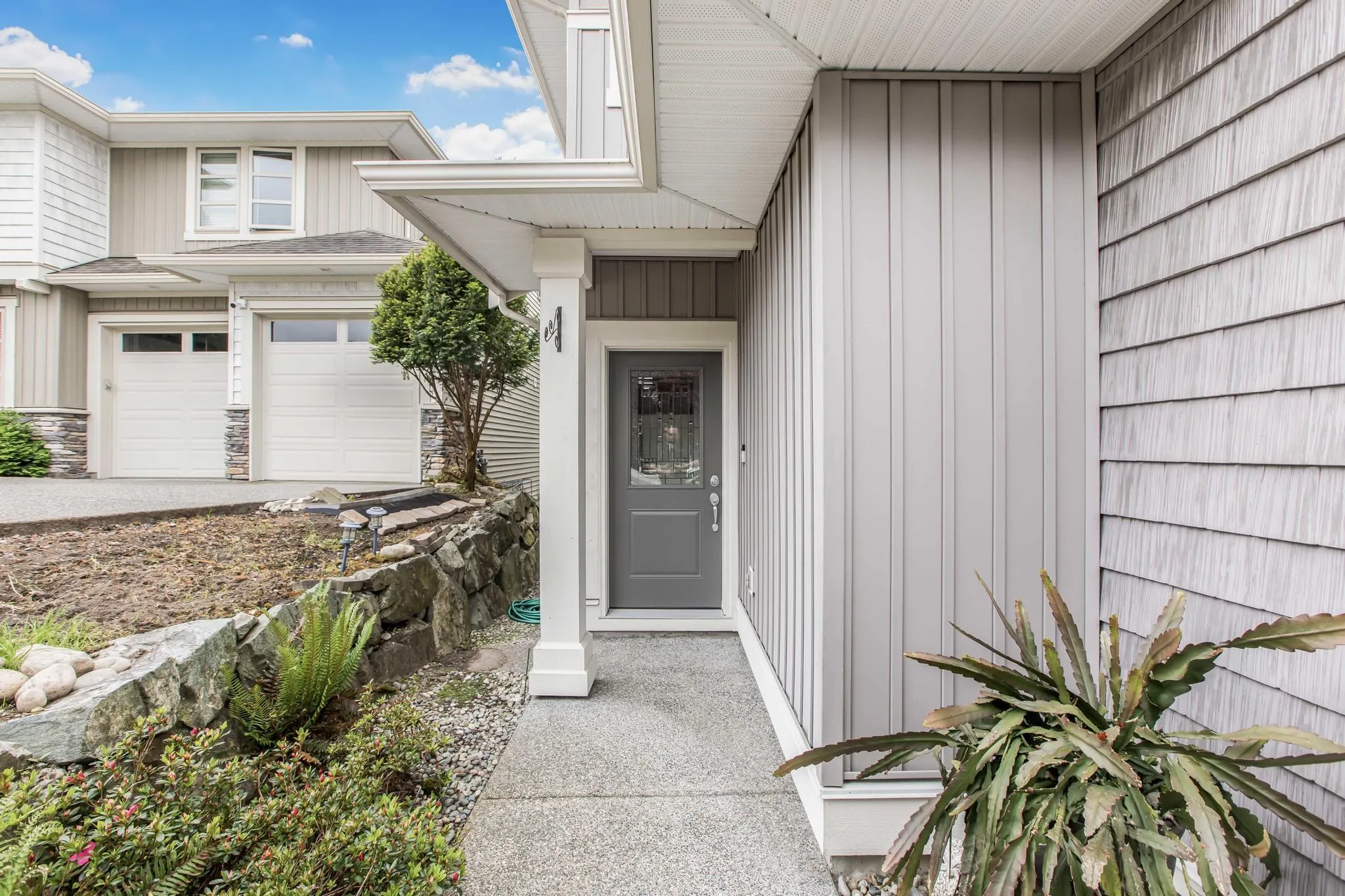 34286 Lukiv Terrace