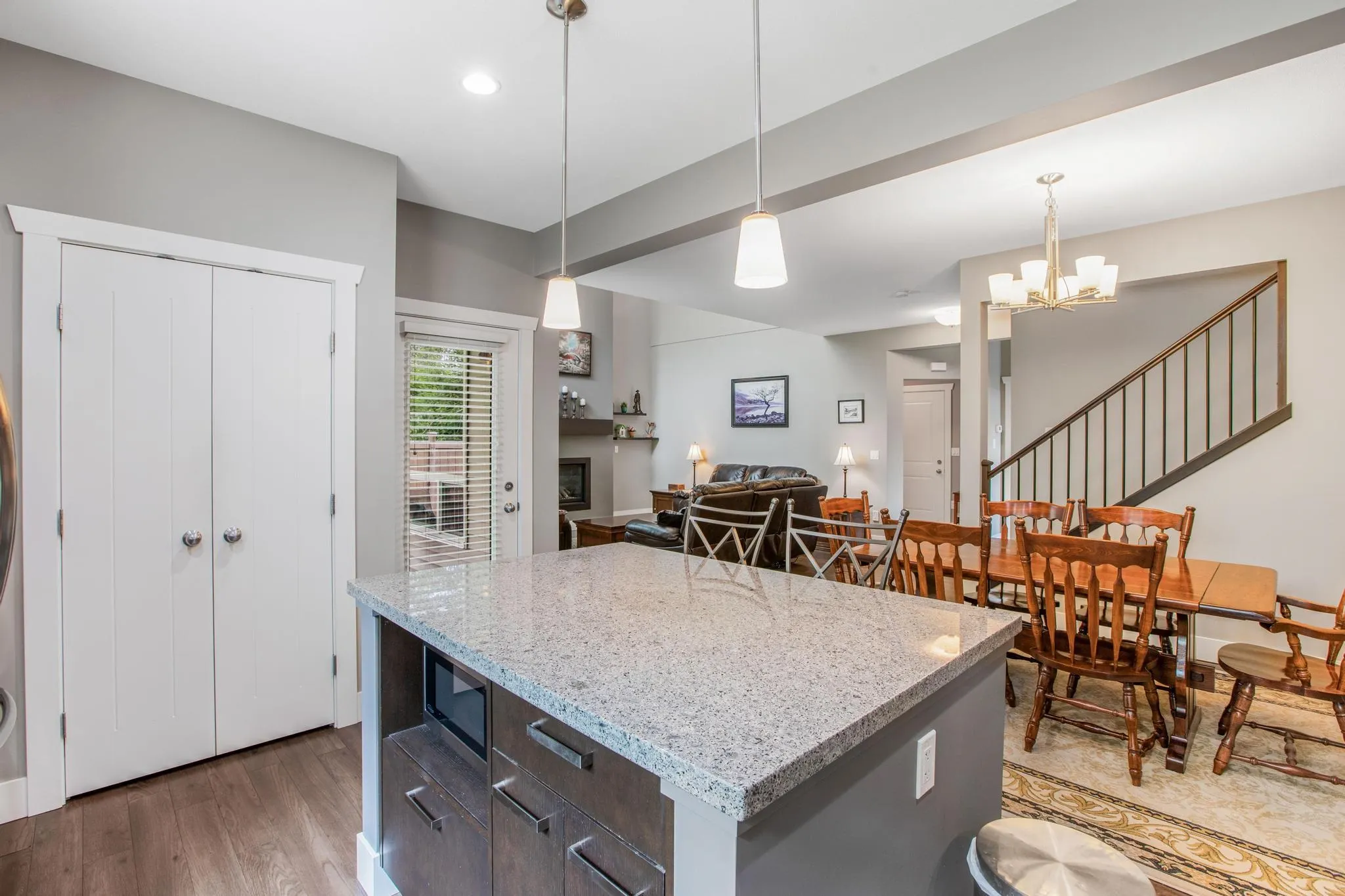 34286 Lukiv Terrace