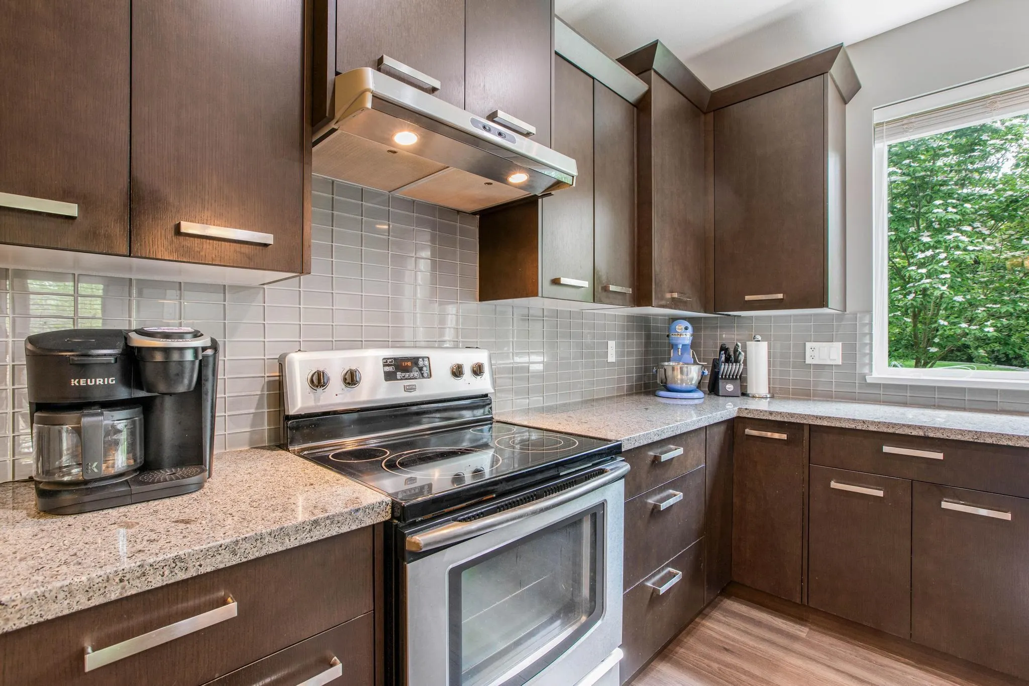 34286 Lukiv Terrace