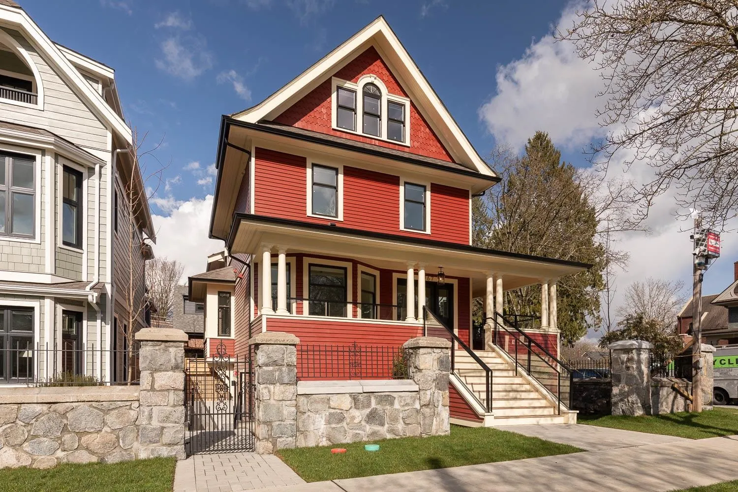 1967 Napier Street