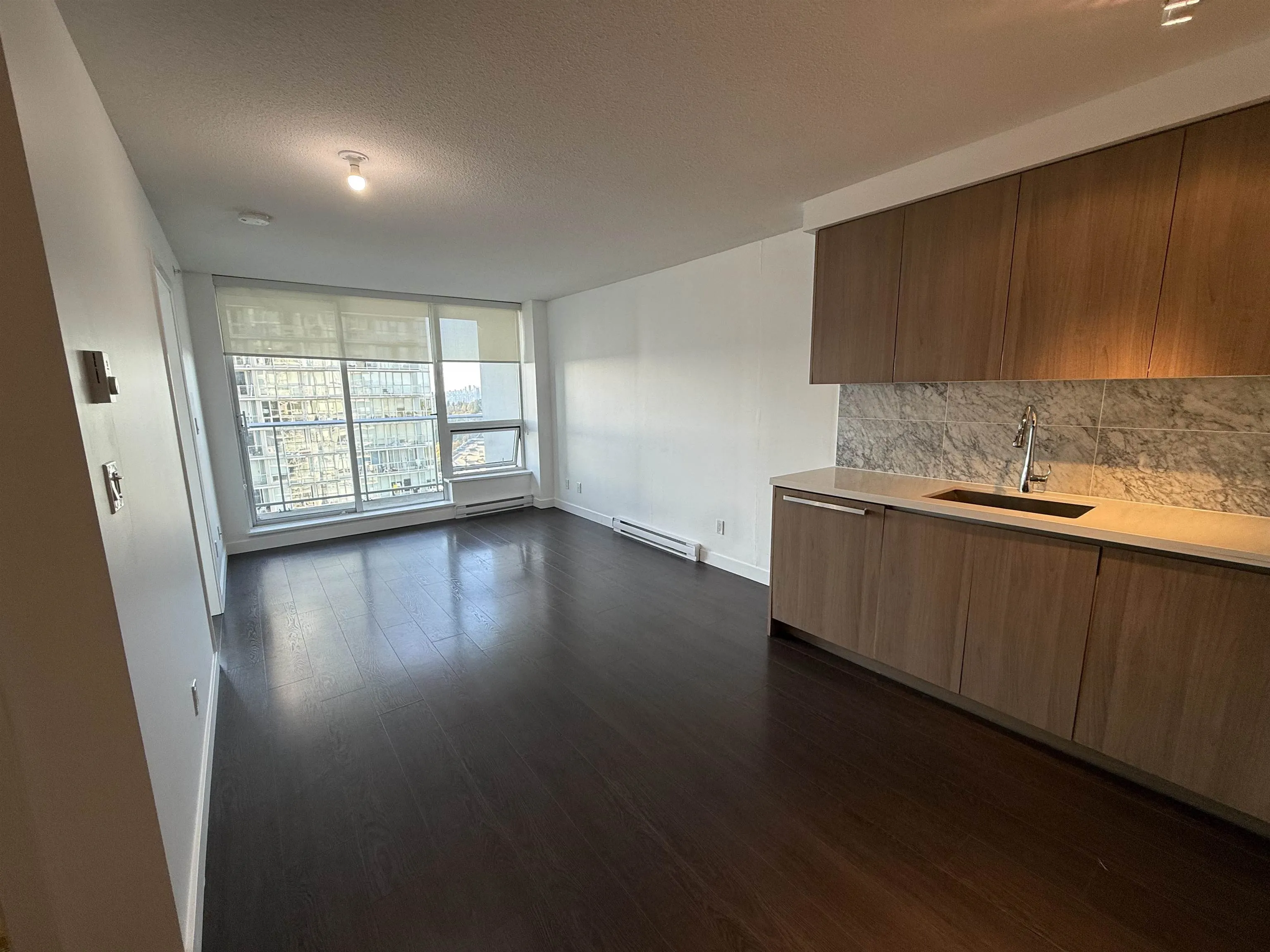 3307 13696 100 Avenue