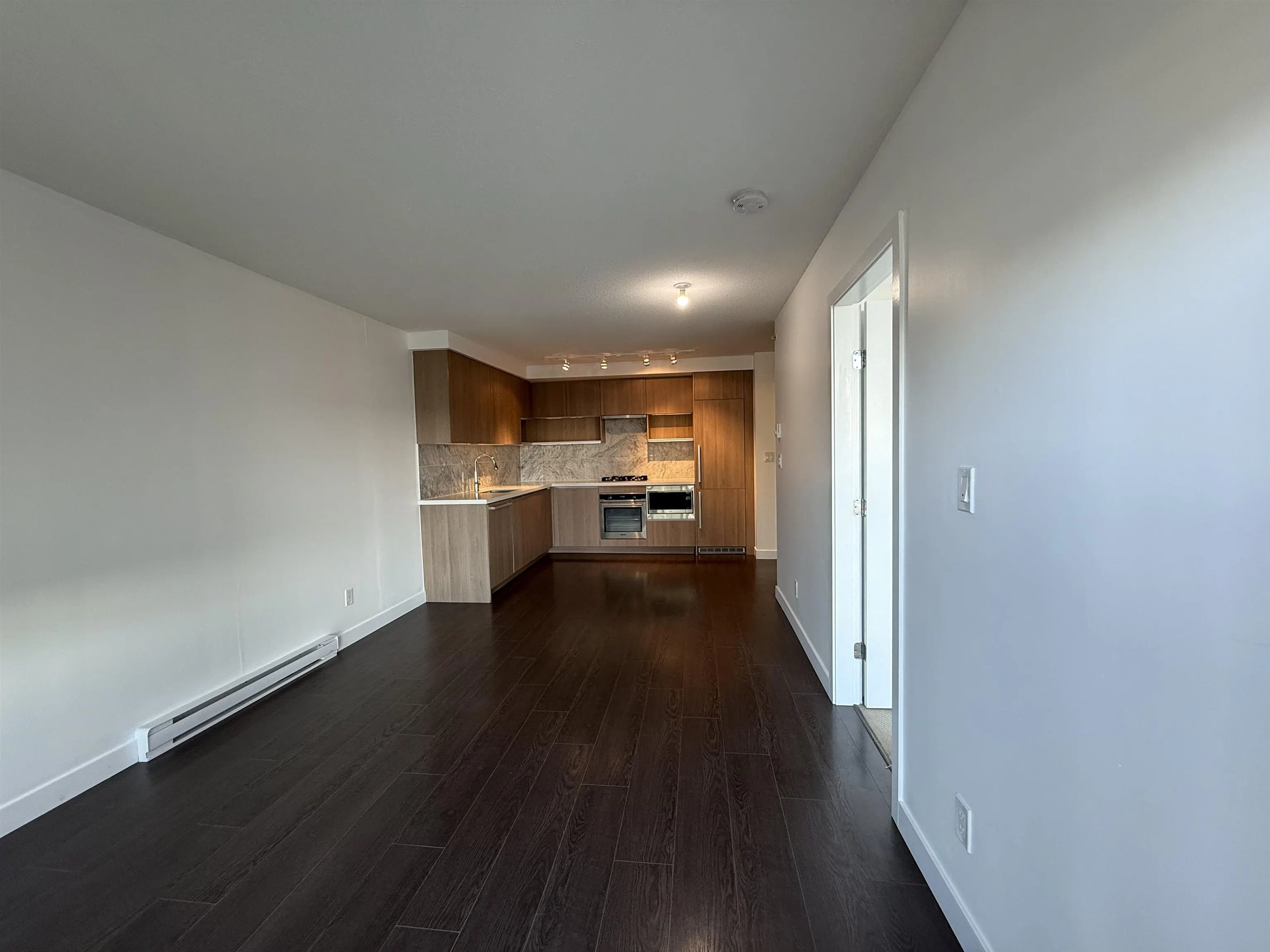 3307 13696 100 Avenue