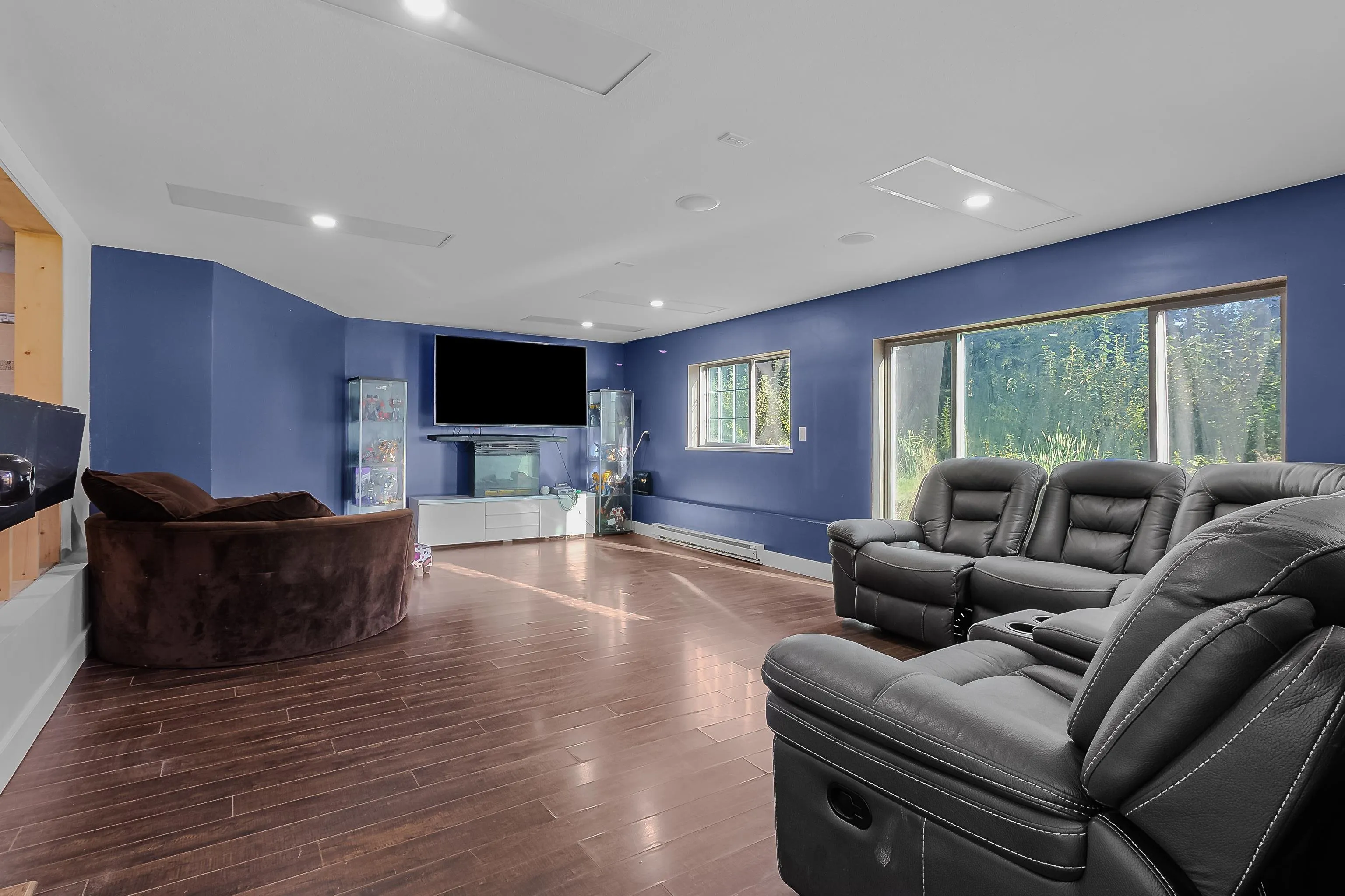 9538 Stave Lake Street