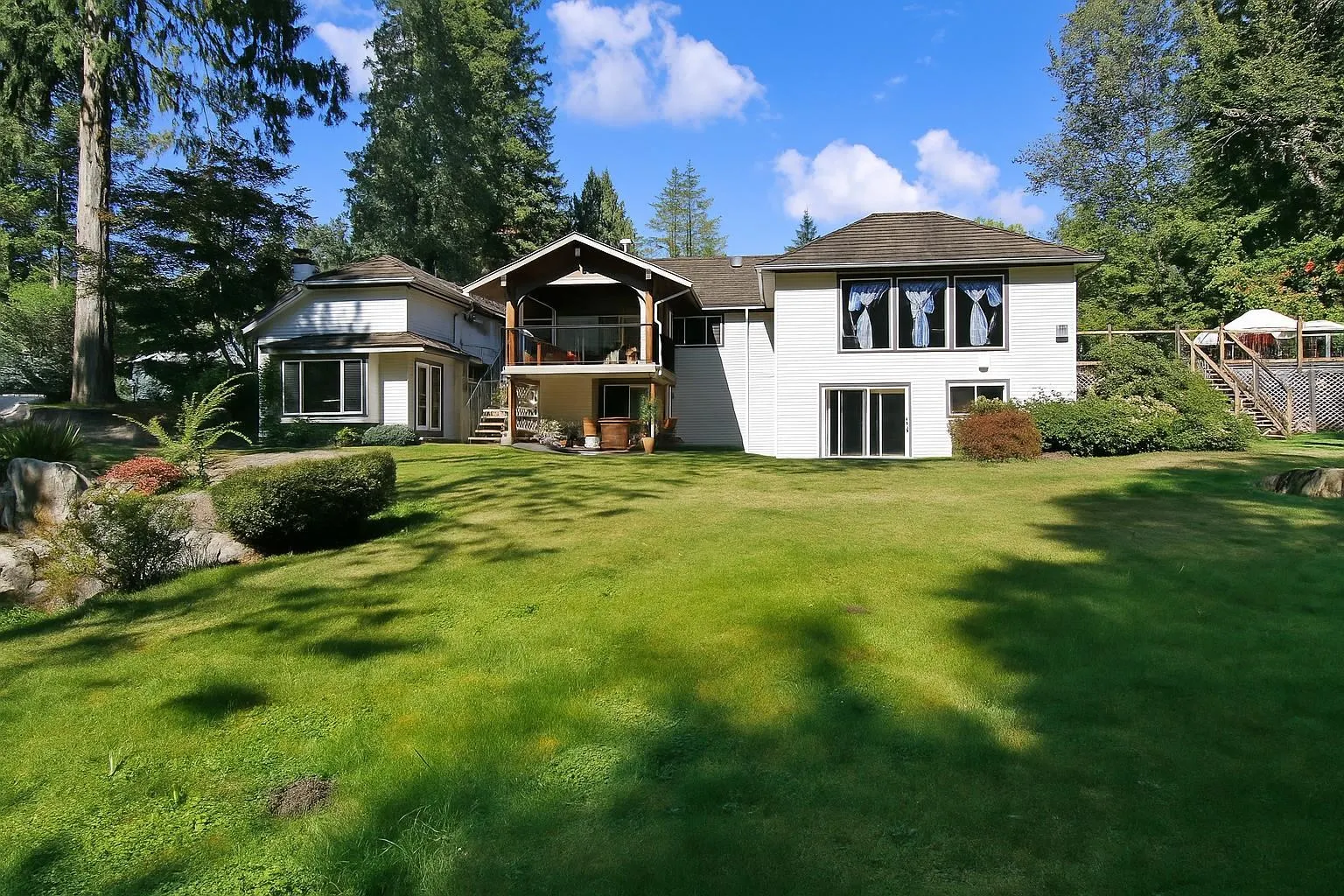 9538 Stave Lake Street