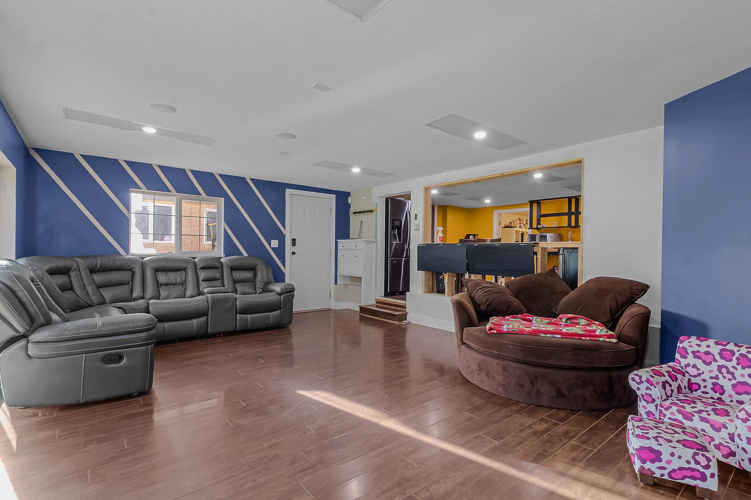 9538 Stave Lake Street