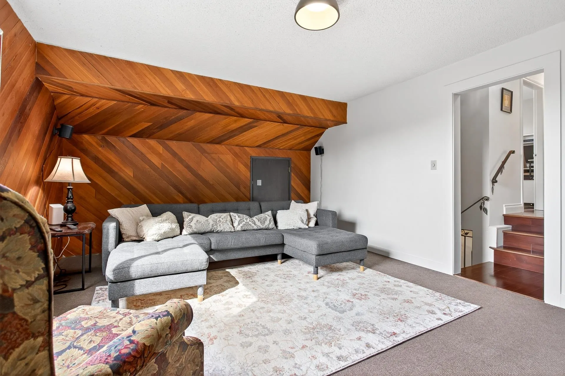 1987 Custer Court