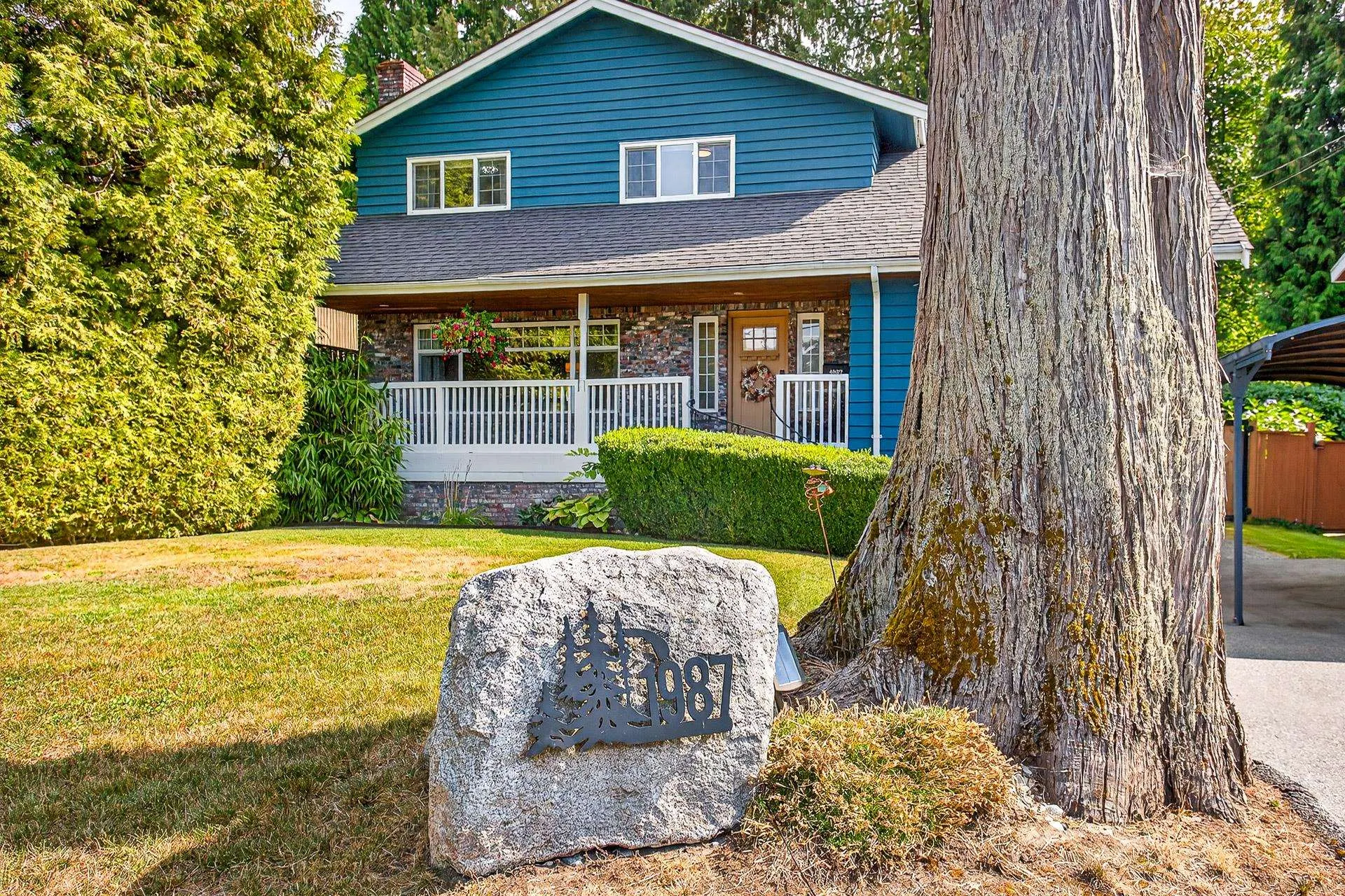 1987 Custer Court