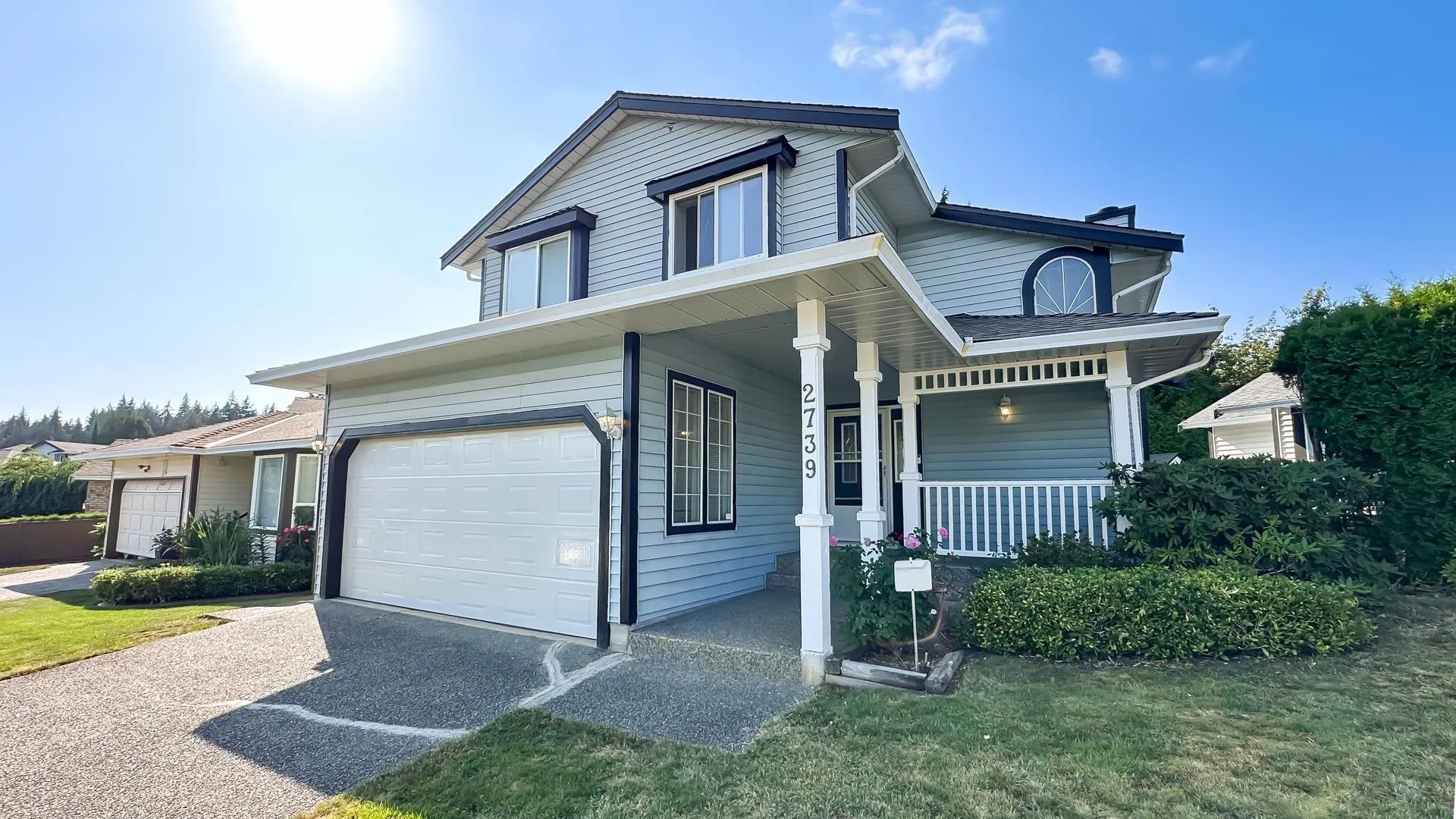 2739 Goldstream Crescent