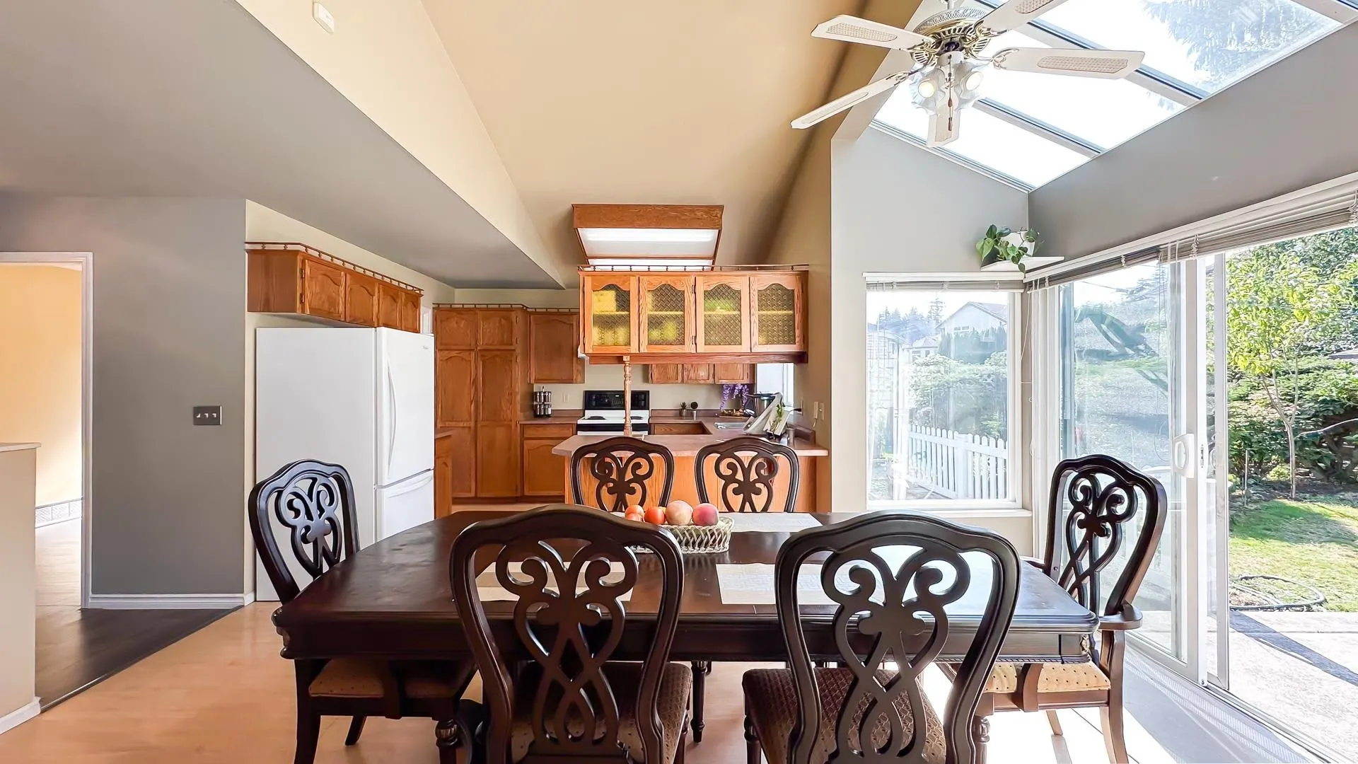 2739 Goldstream Crescent
