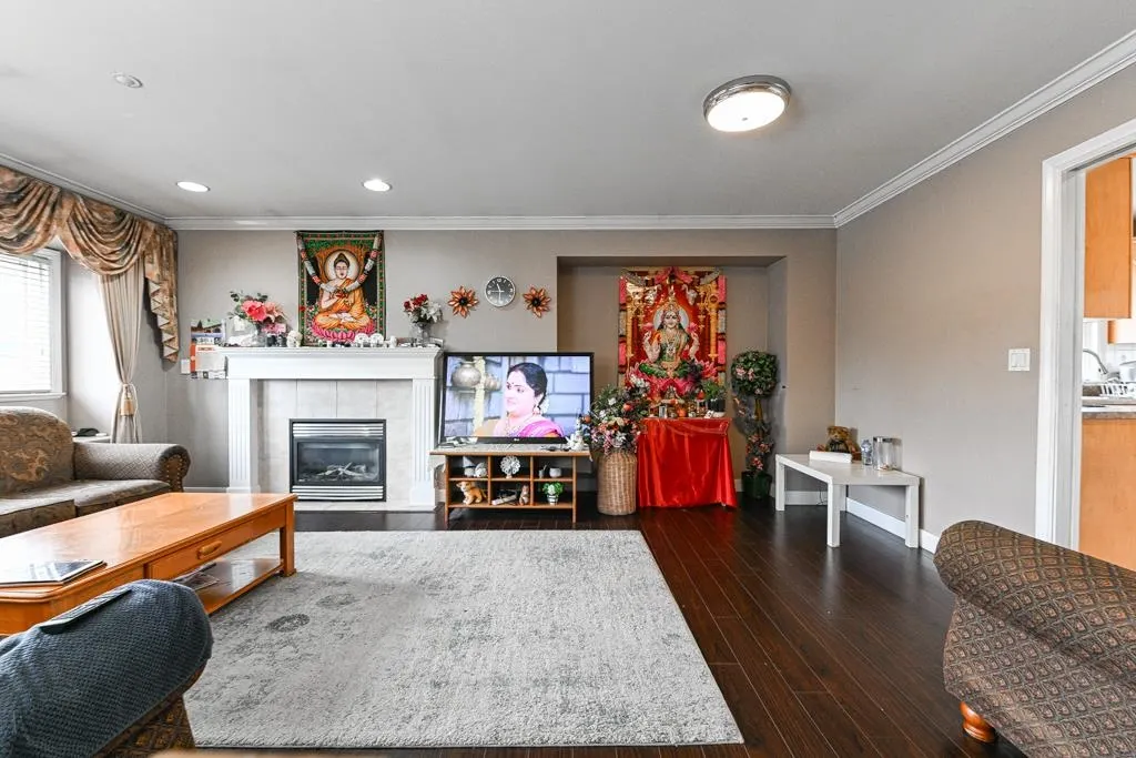 9687 120 Street