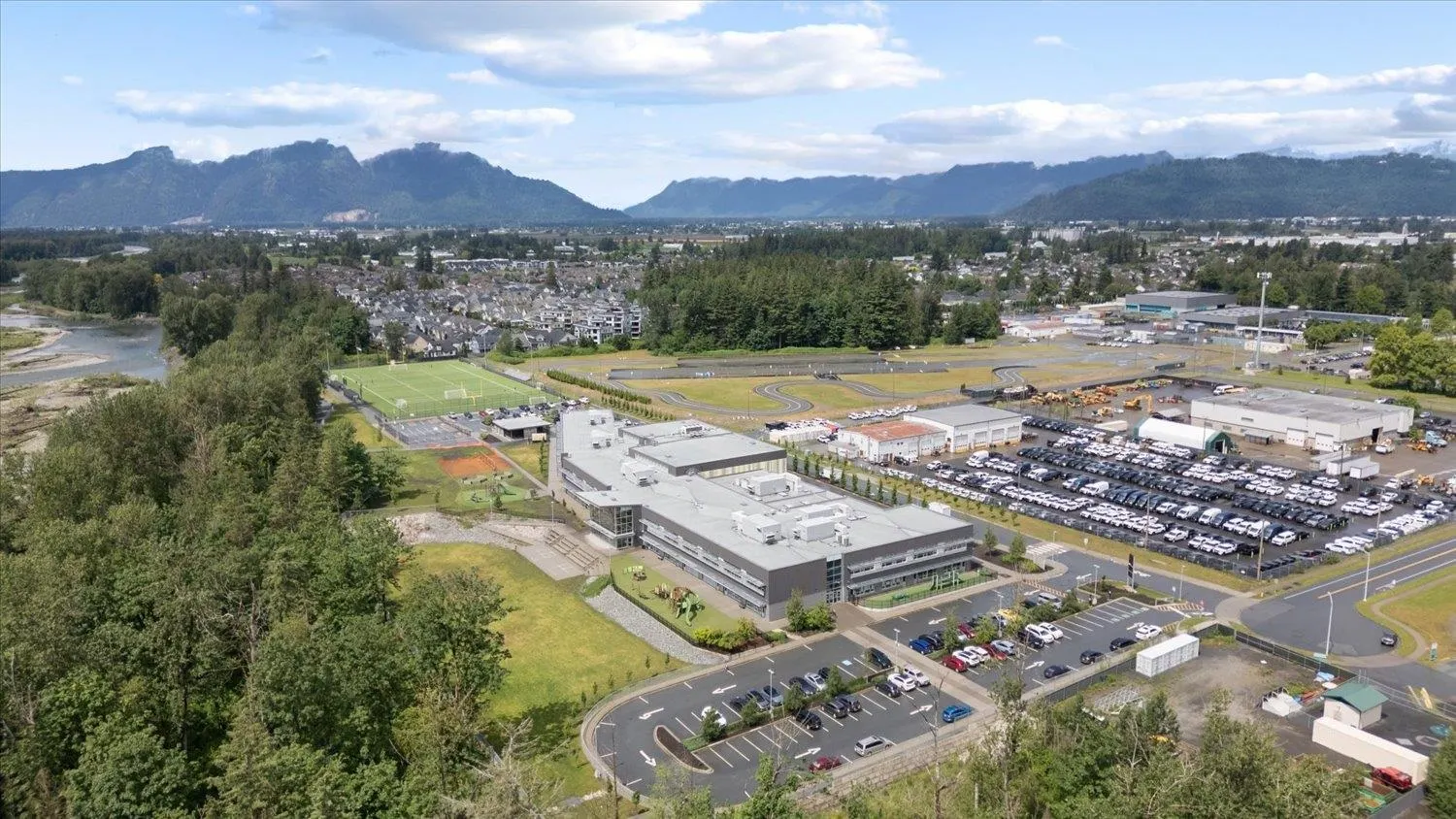 405 5380 Tyee Lane