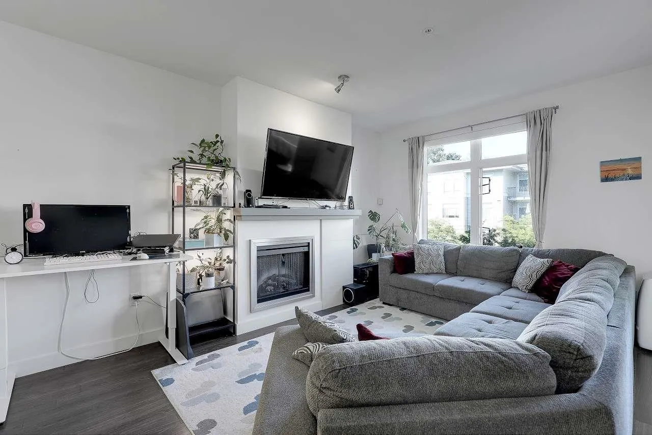 310 2368 Marpole Avenue