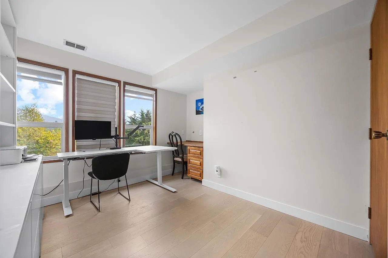 96 Bonnymuir Drive