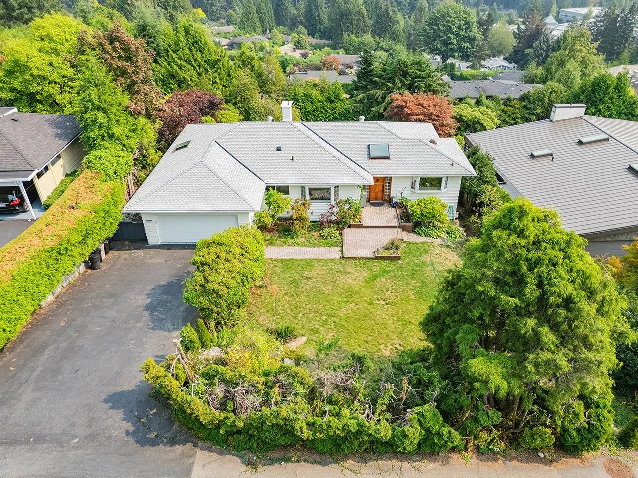 96 Bonnymuir Drive