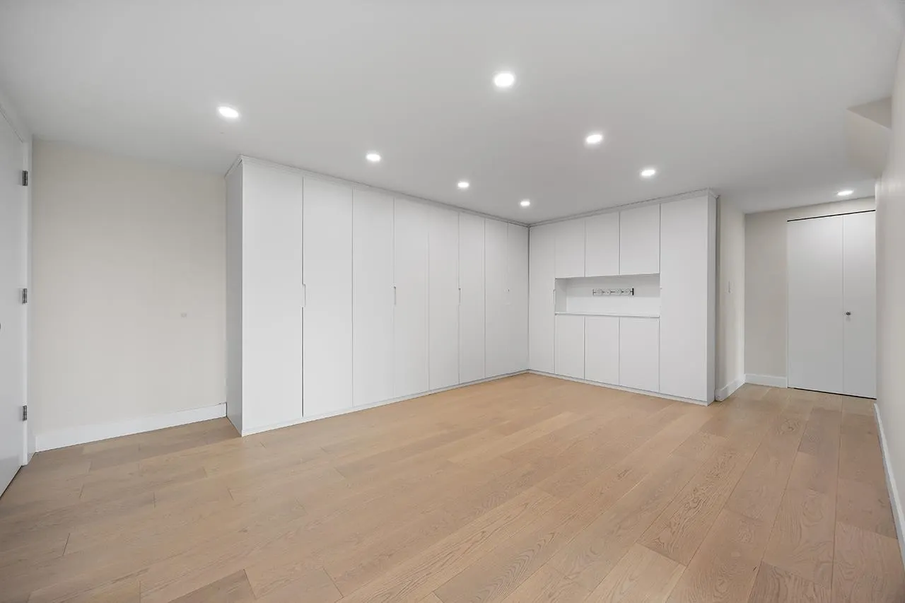 96 Bonnymuir Drive