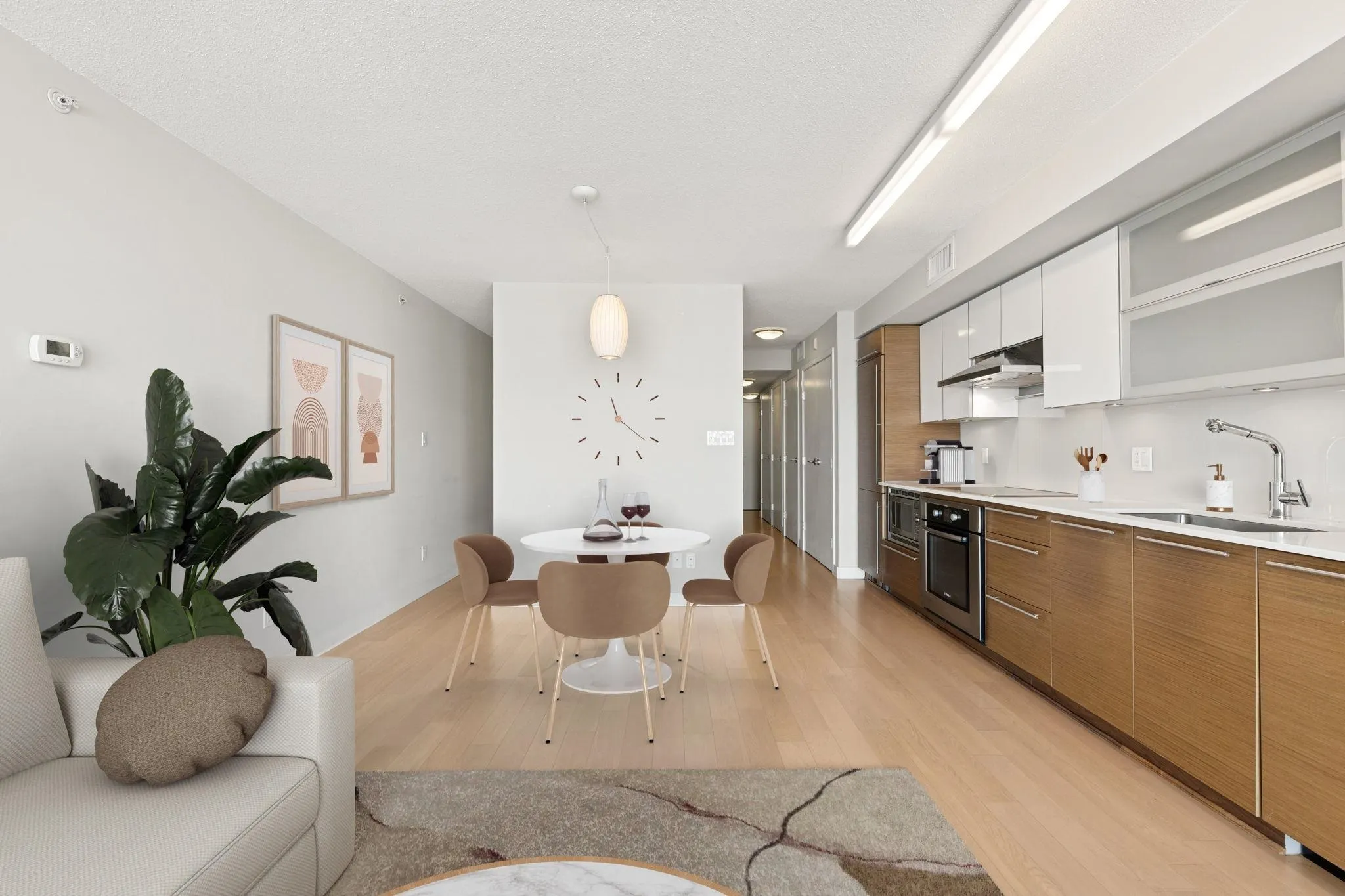 416 1635 West 3rd Avenue