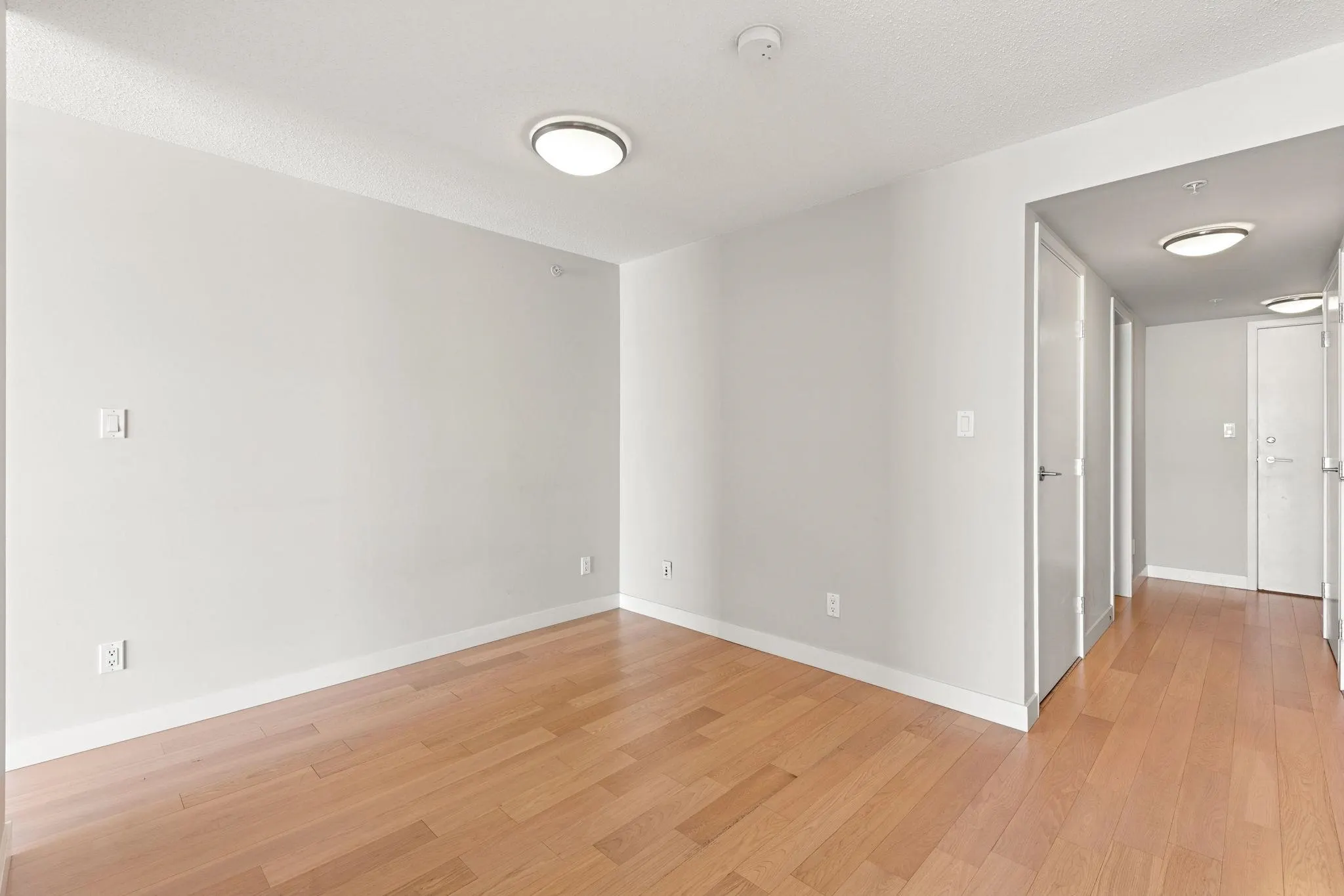 416 1635 West 3rd Avenue