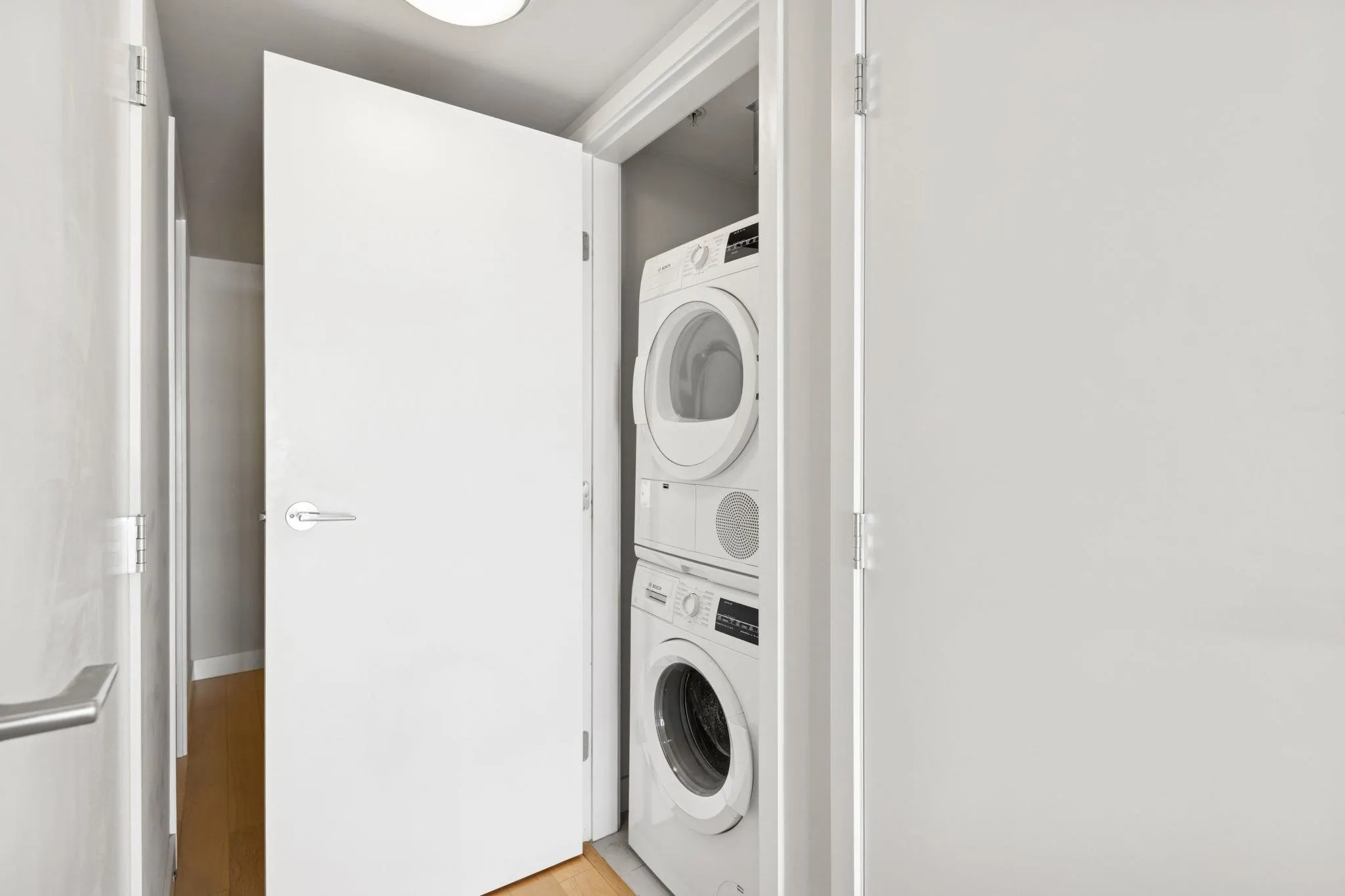 416 1635 West 3rd Avenue