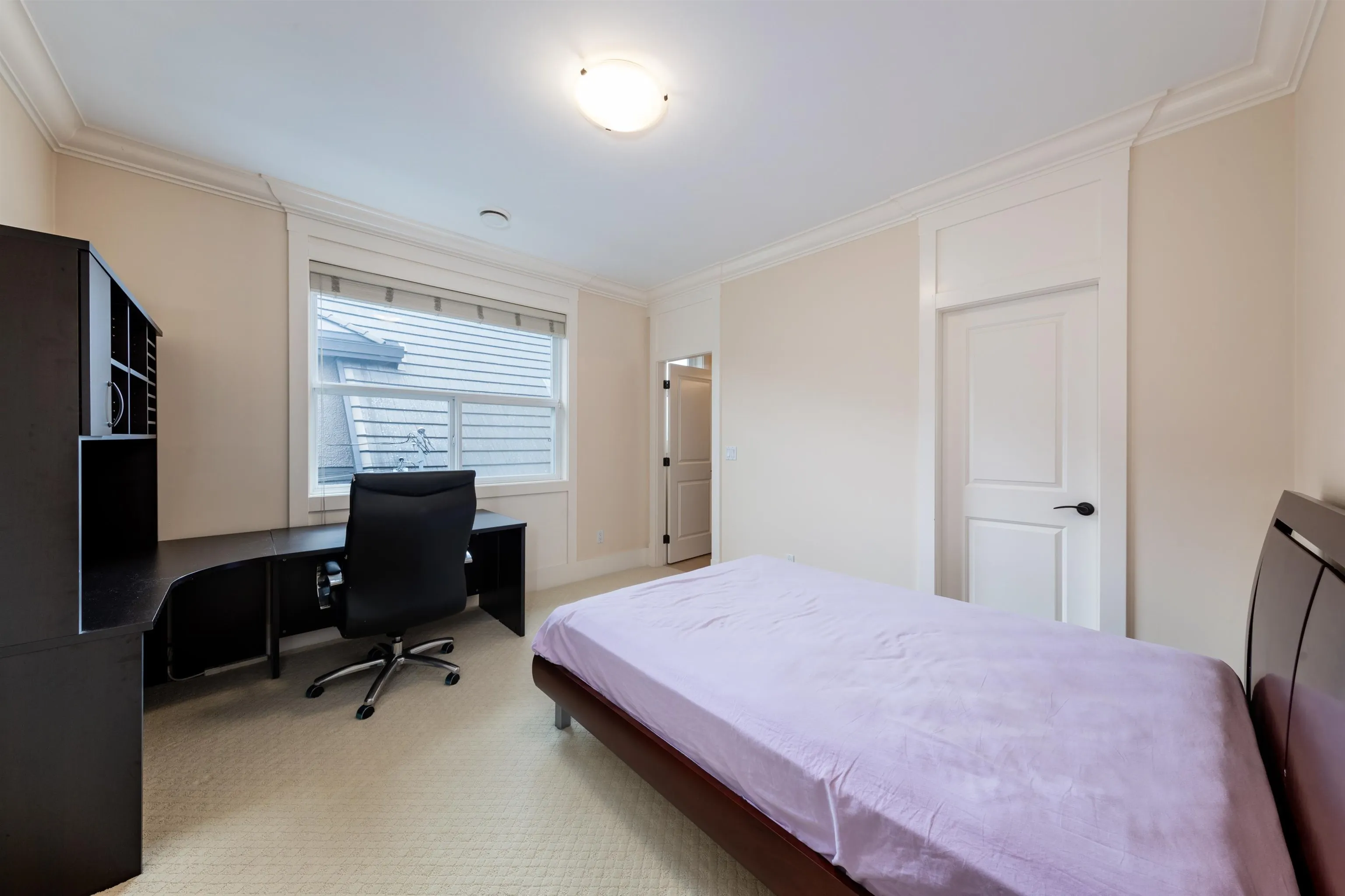 7791 Sunnymede Crescent