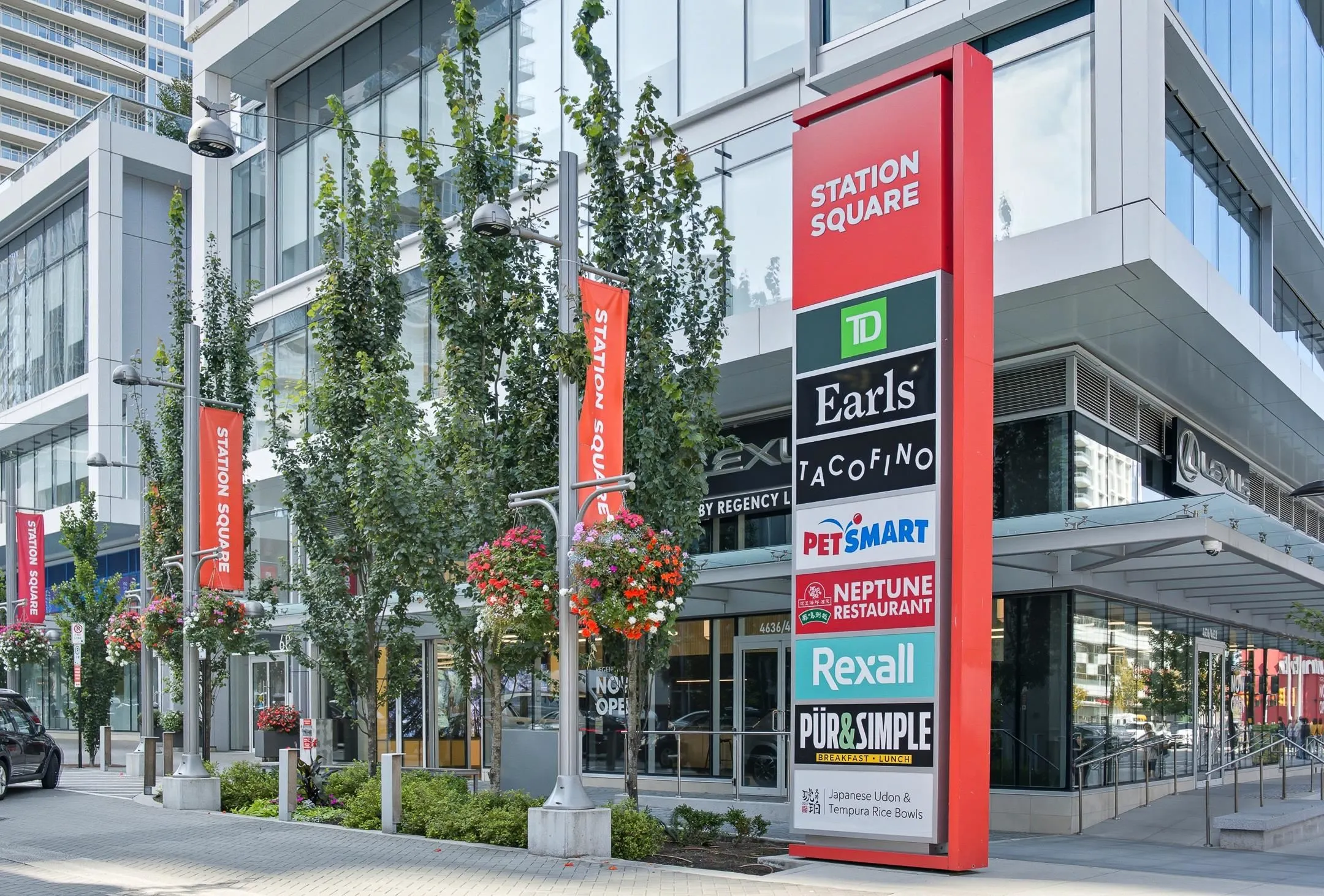 2603 4688 Kingsway