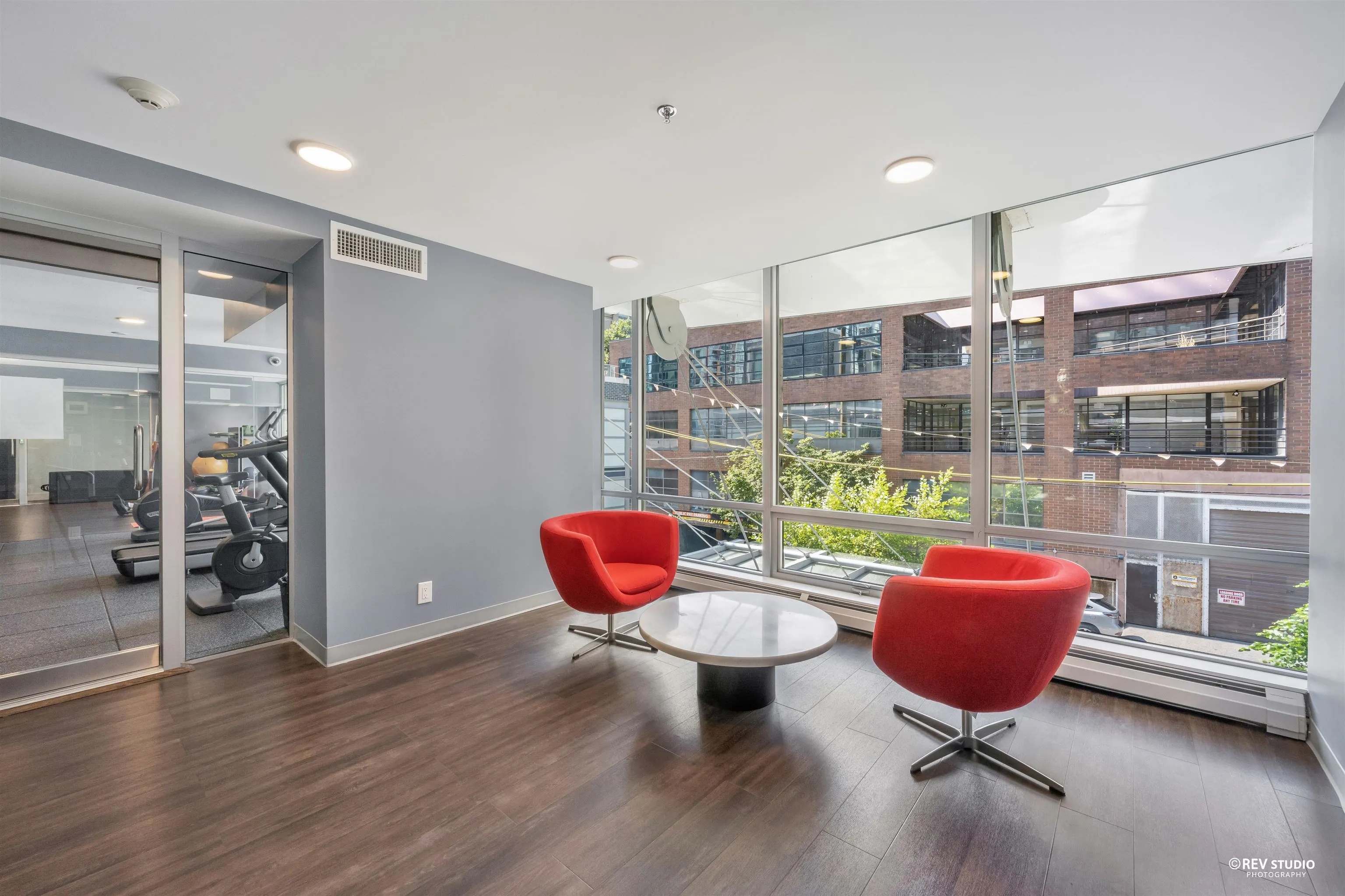 513 1283 Howe Street