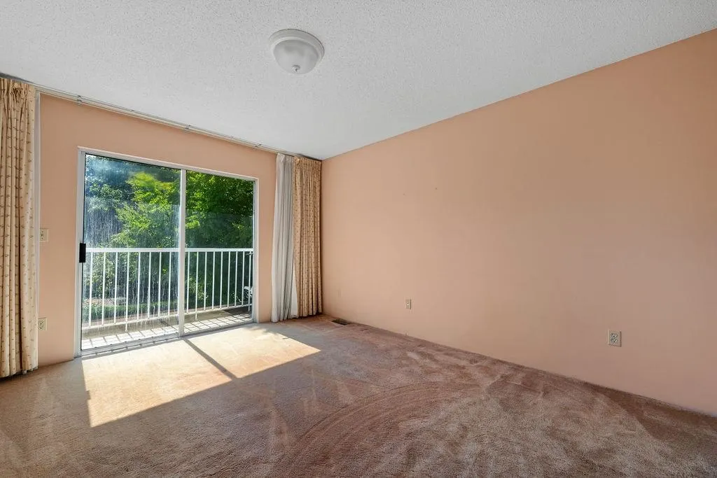 2017 W 48th Avenue