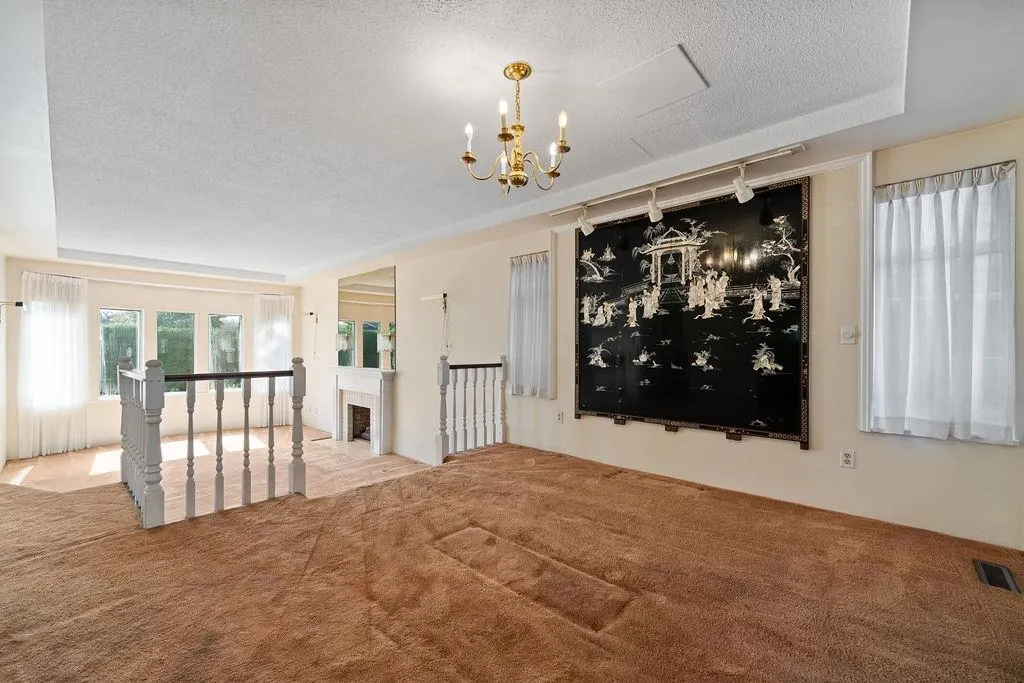 2017 W 48th Avenue