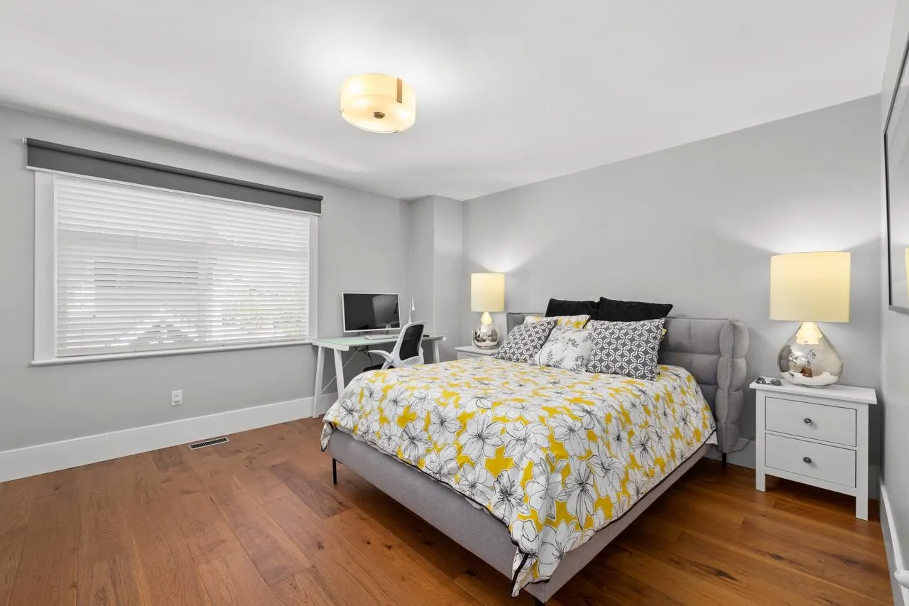 3 6400 Princess Lane