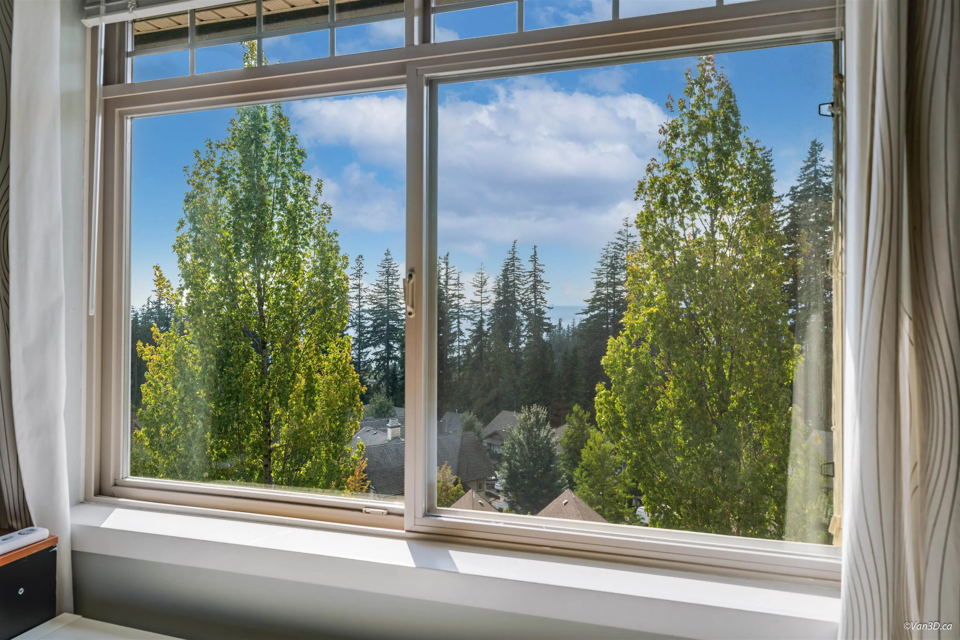 92 55 Hawthorn Drive