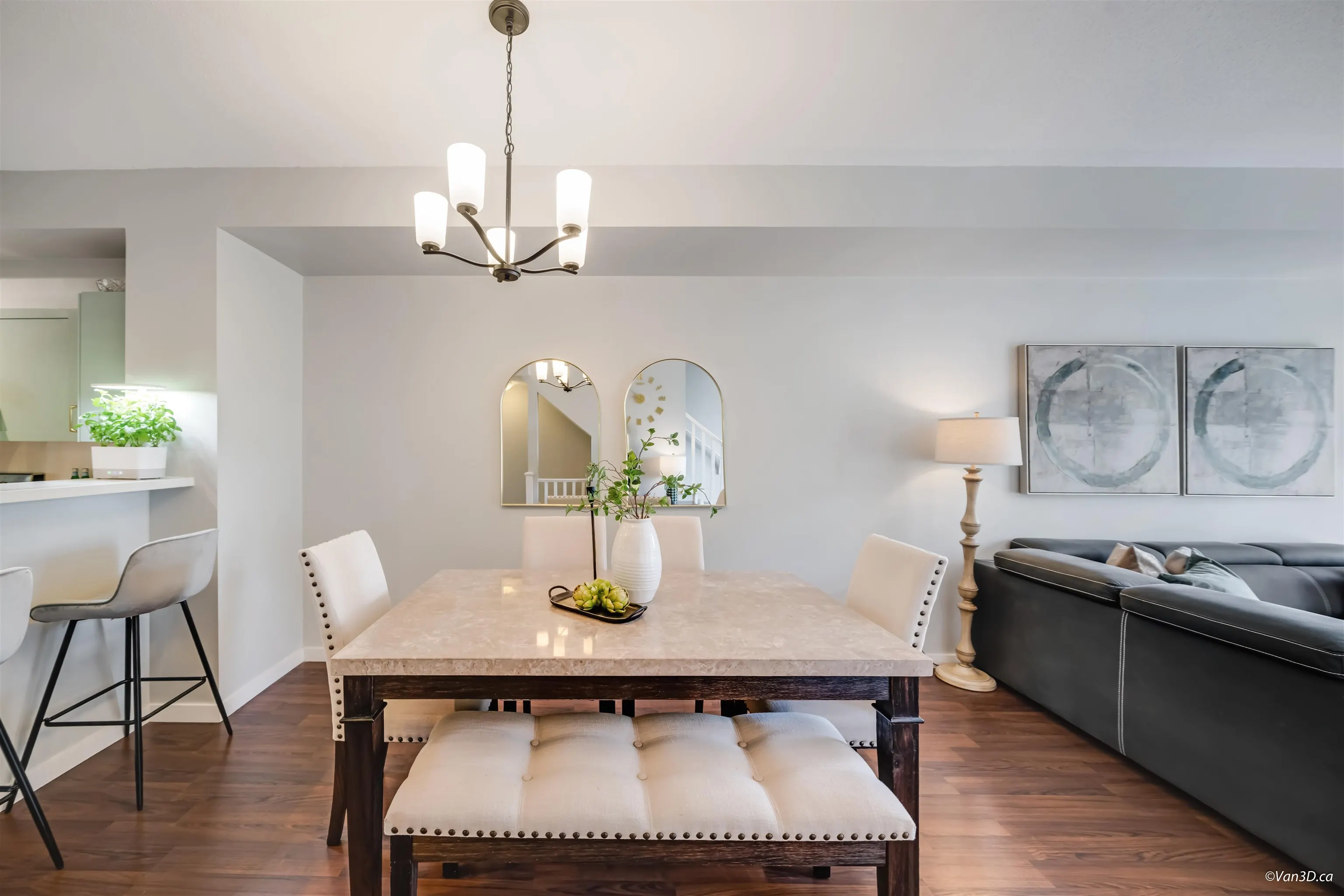 92 55 Hawthorn Drive