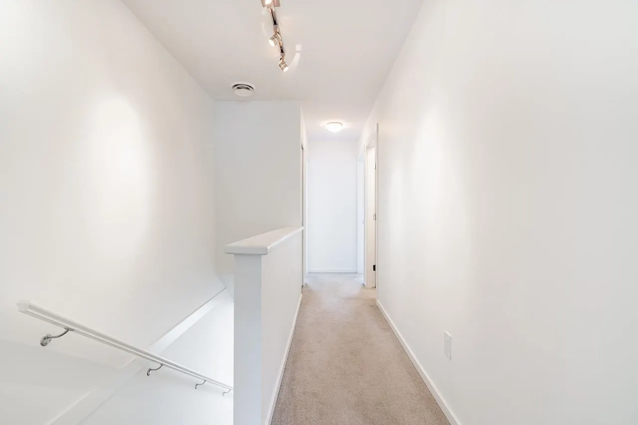 43 15850 85 Avenue