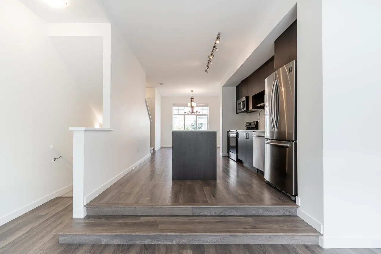 43 15850 85 Avenue