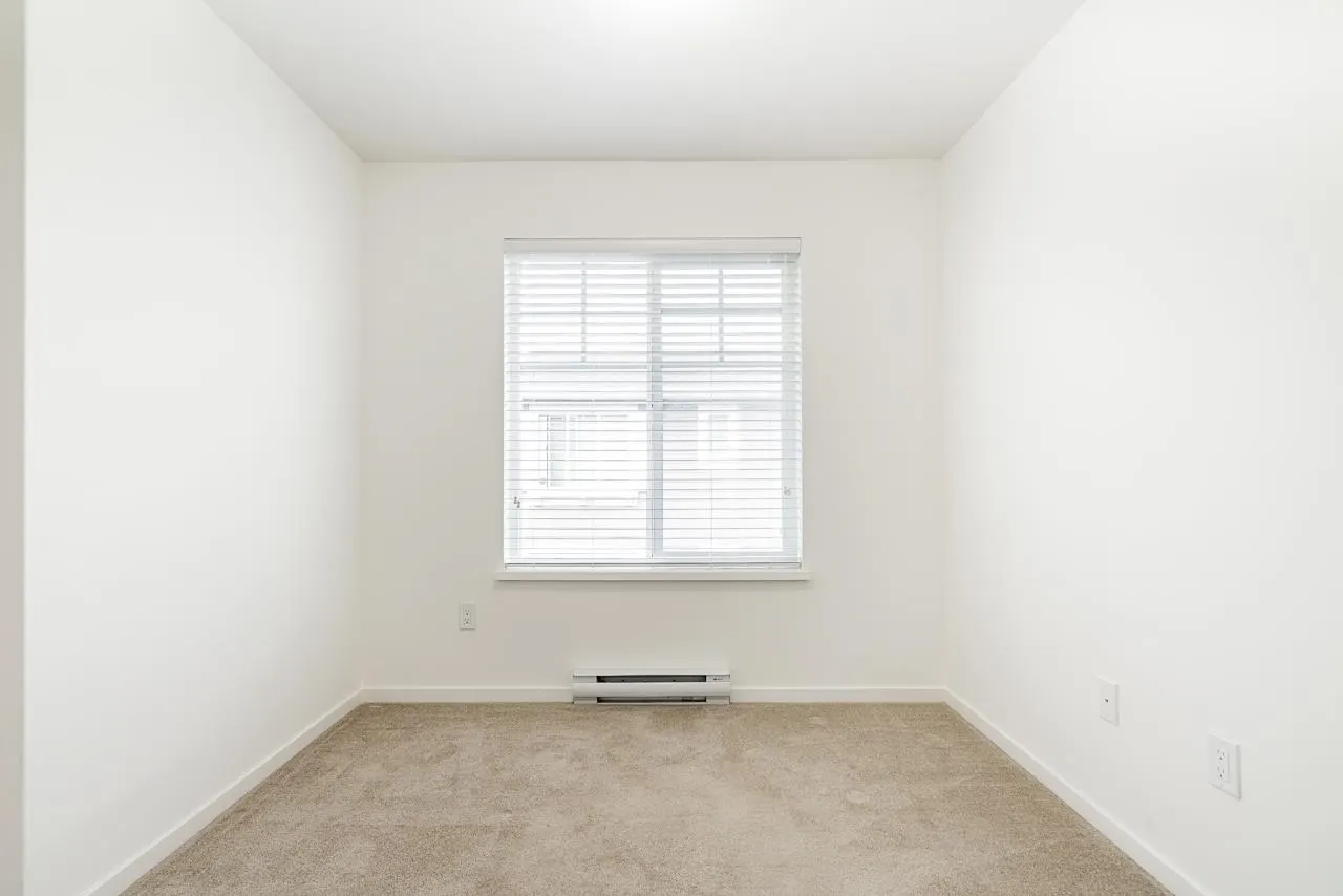 43 15850 85 Avenue