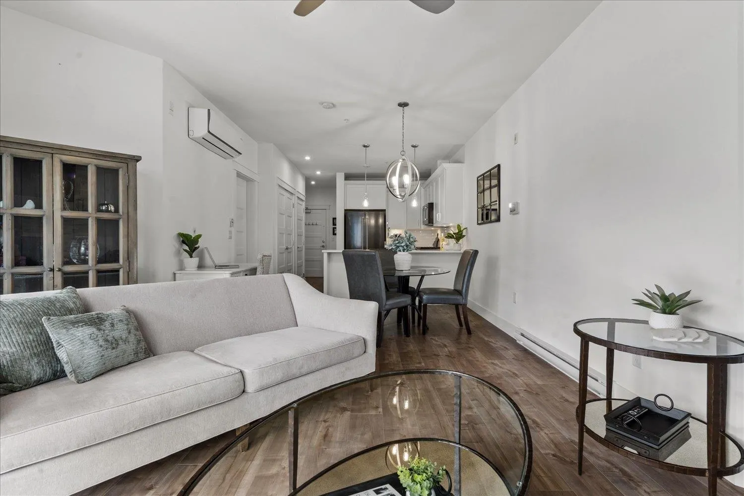 310 5384 Tyee Lane