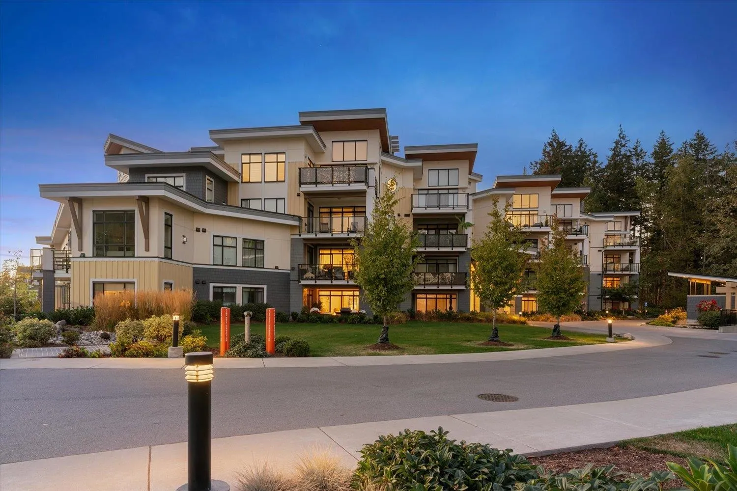 310 5384 Tyee Lane