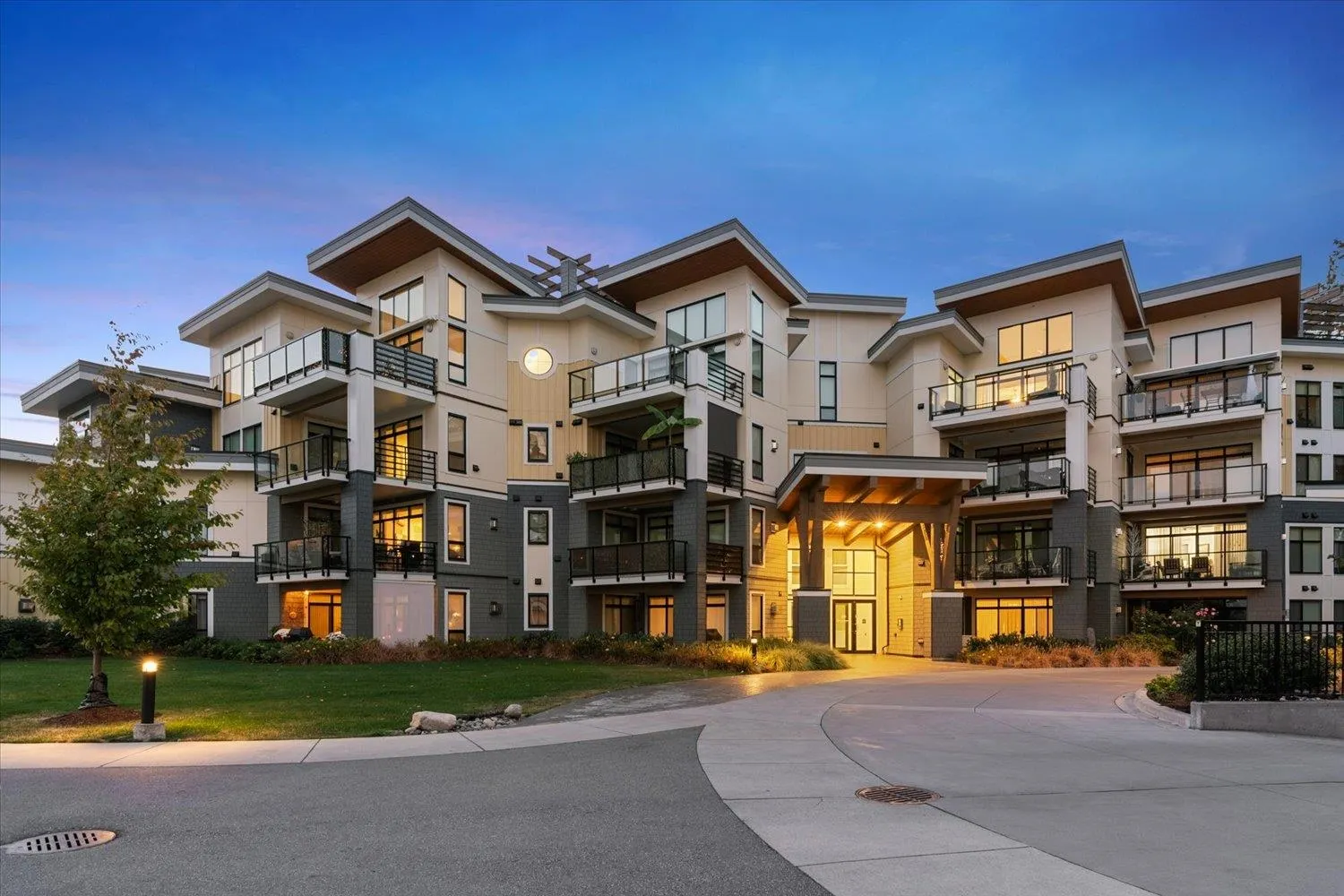 310 5384 Tyee Lane