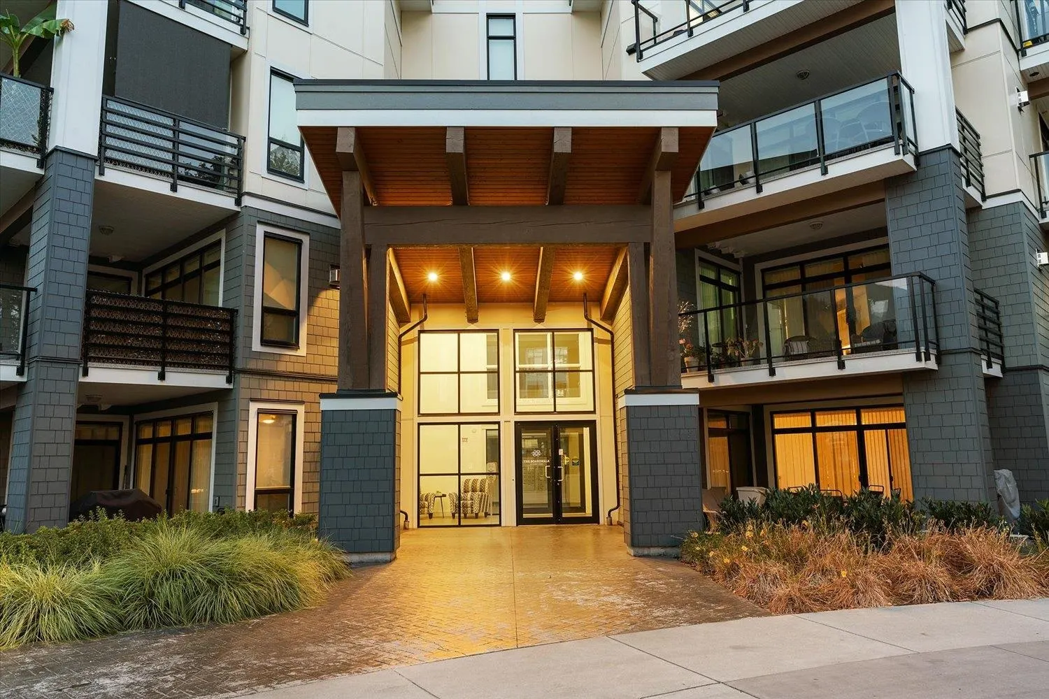 310 5384 Tyee Lane